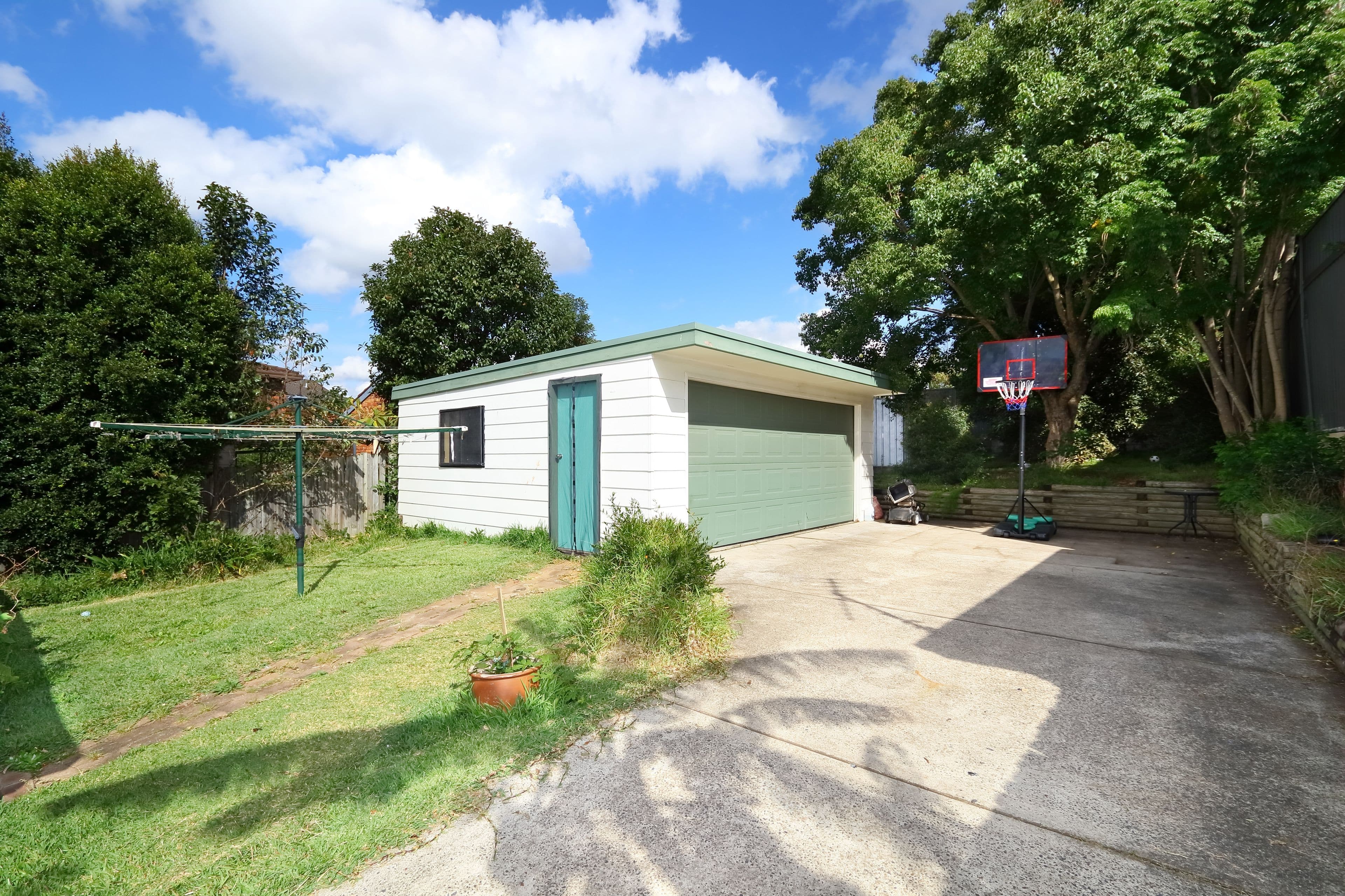 7 East Crescent, Hurstville Grove - Thumbnail 4