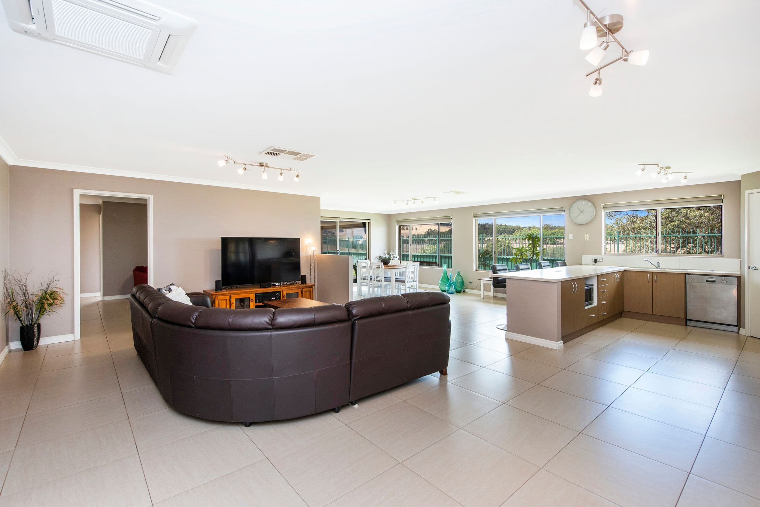 23 Cantata Avenue, Bullsbrook WA 6084, Bullsbrook - Thumbnail 5