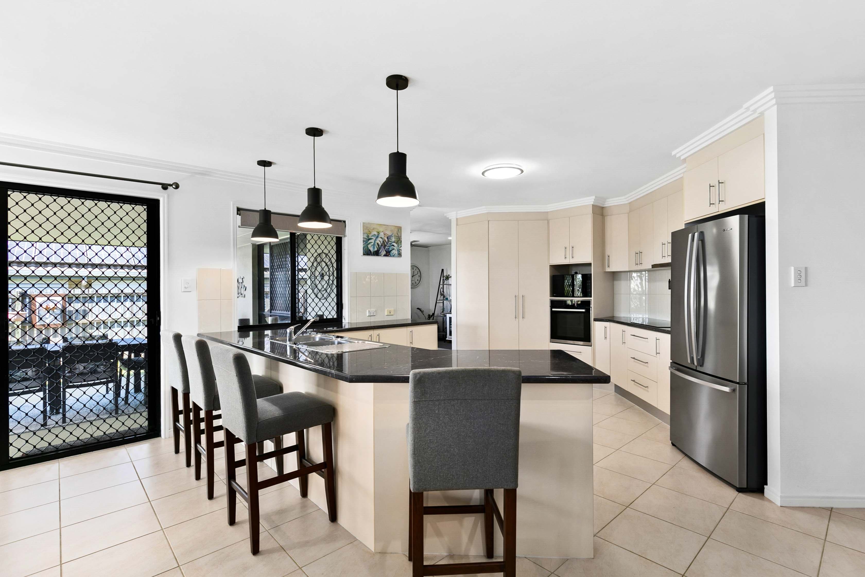42 Lancaster Circuit, Urraween QLD 4655, Urraween - Thumbnail 2