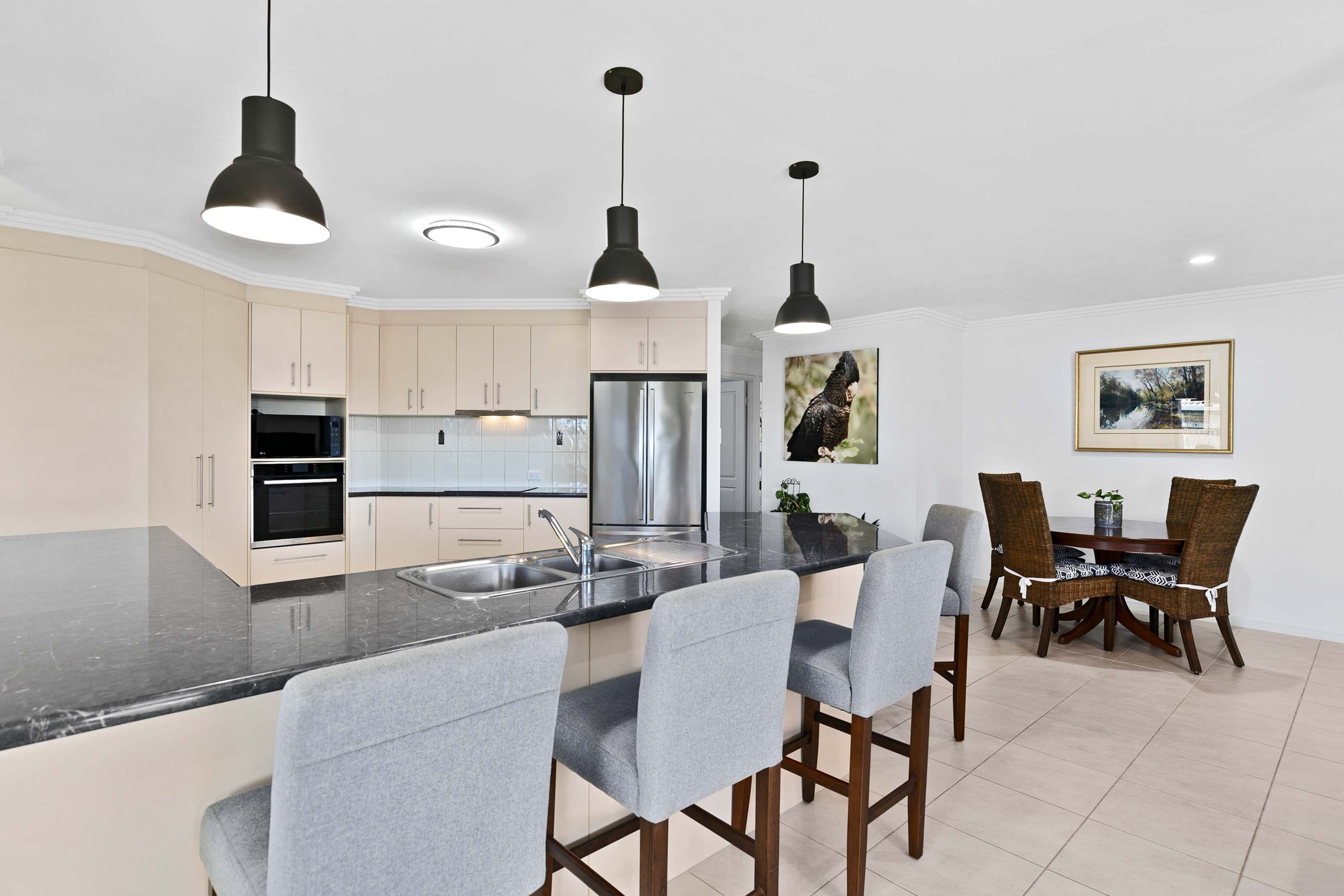 42 Lancaster Circuit, Urraween QLD 4655, Urraween - Thumbnail 4