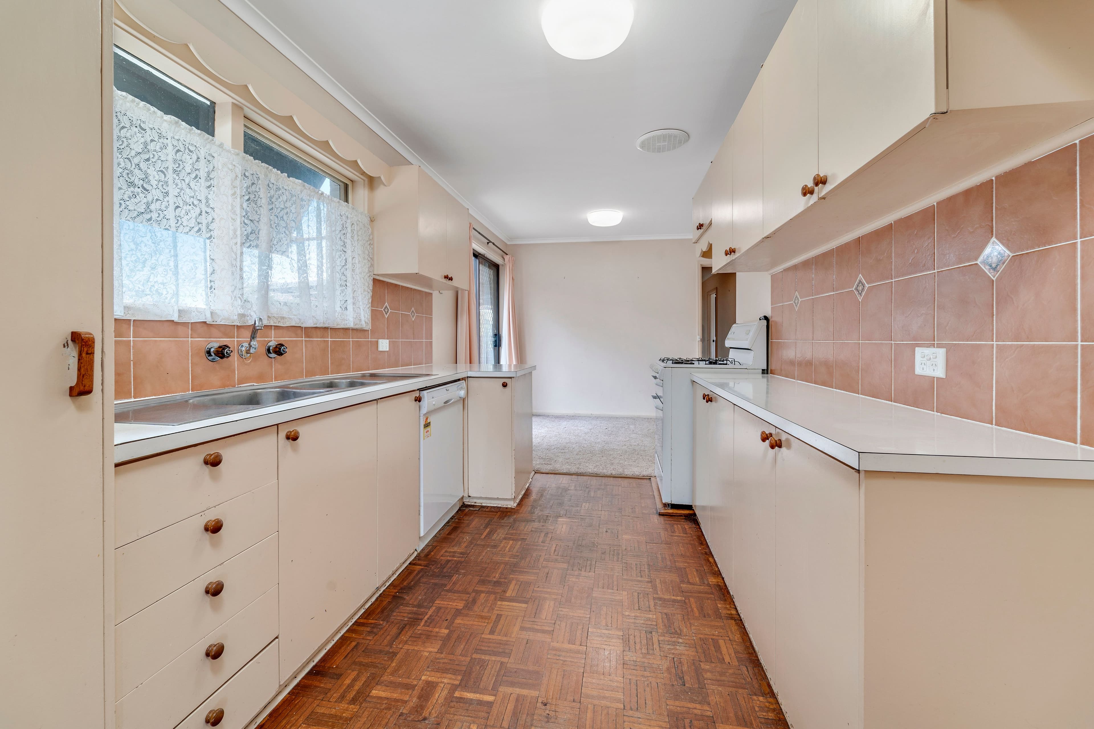 81 Fullagar Crescent, Higgins ACT 2615, Higgins - Thumbnail 5