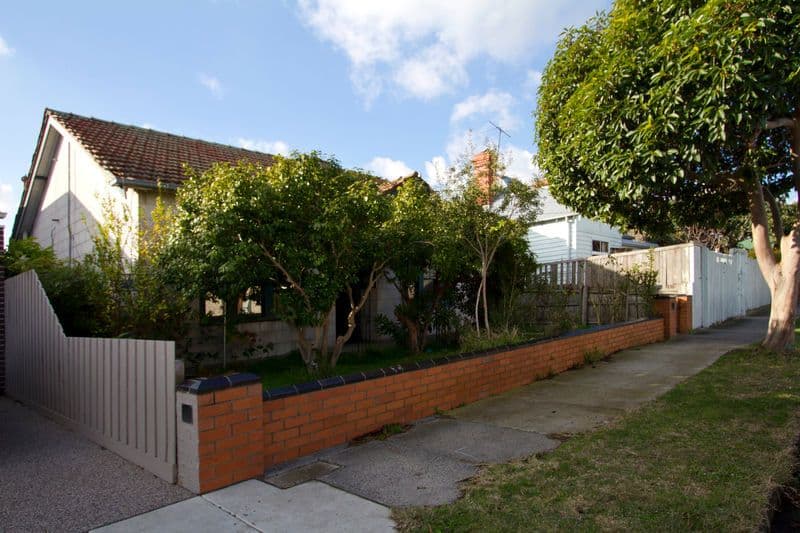 9 Edgewood Street, CARNEGIE VIC 3163, Carnegie - Thumbnail 2