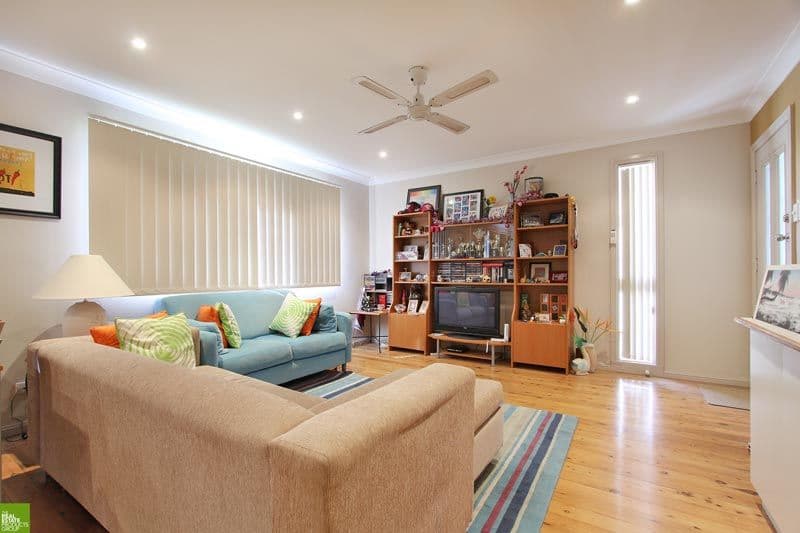 75 Captain Cook Drive, BARRACK HEIGHTS NSW 2528, Barrack Heights - Thumbnail 2
