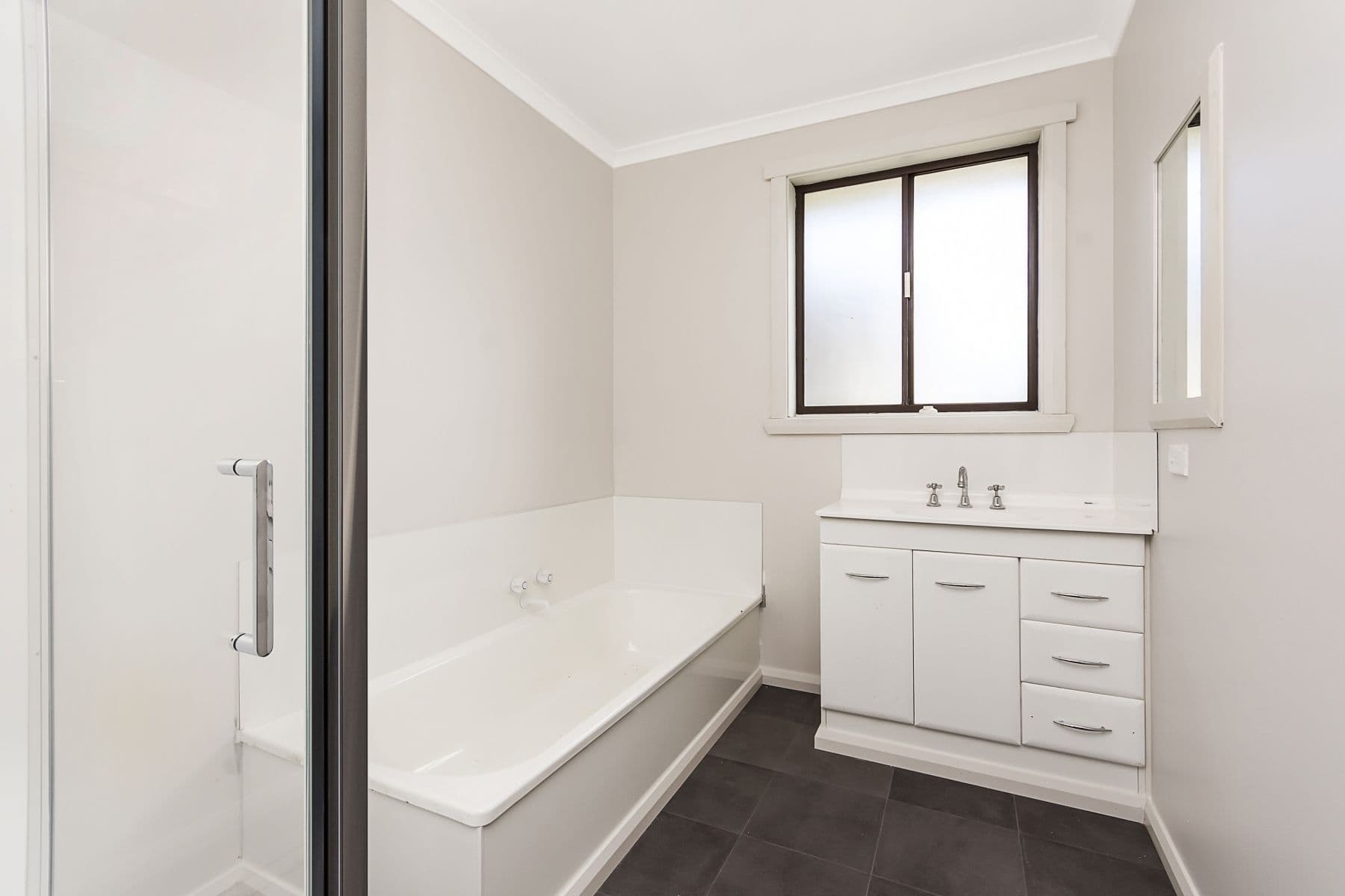 118 Viewbank Road, Newnham TAS 7248, Newnham - Thumbnail 5