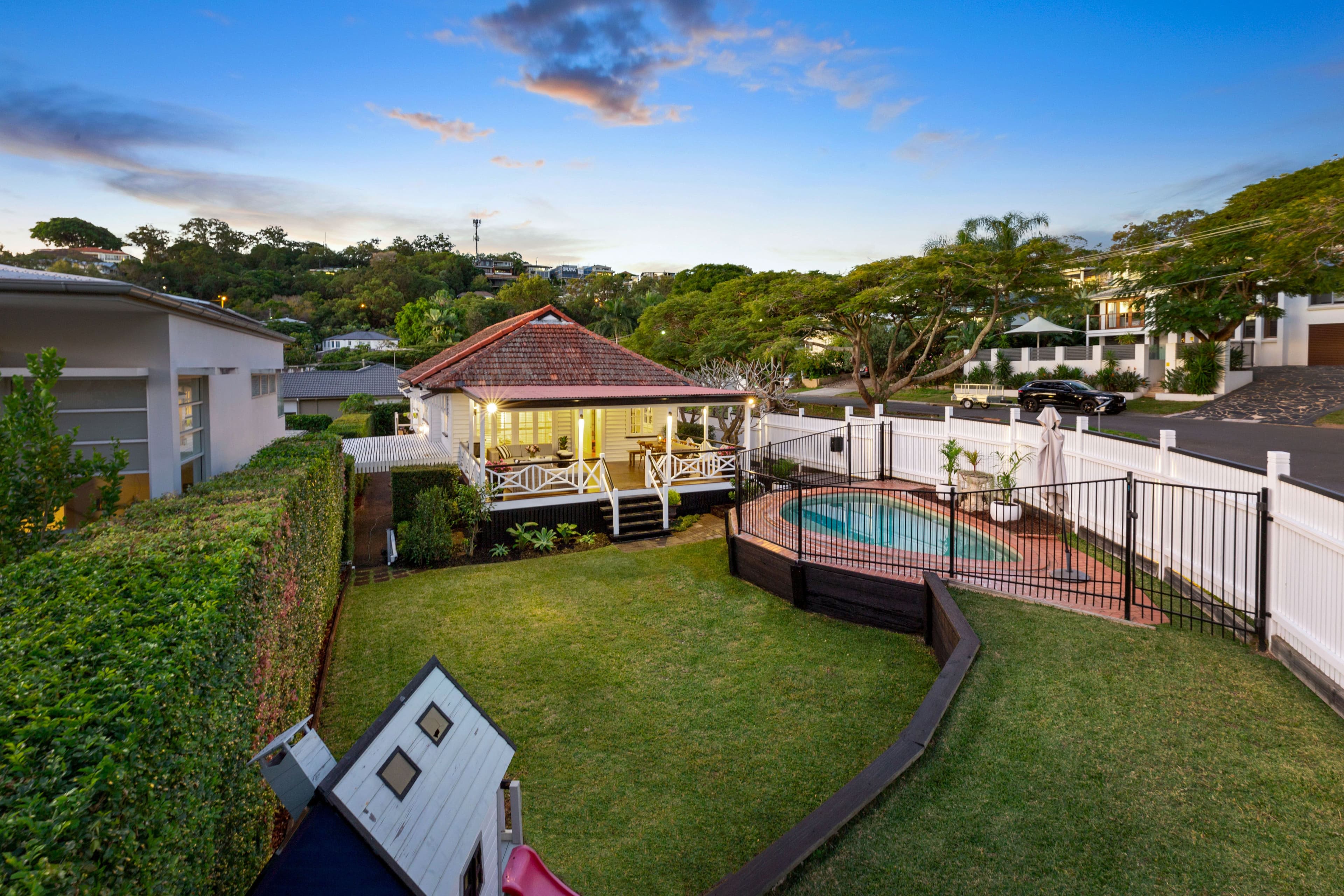 18 Lynell Street, Hamilton QLD 4007, Hamilton - Thumbnail 2