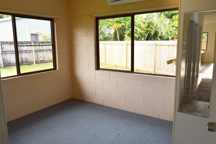14 Casuarina Crescent, Mission Beach QLD 4852, Mission Beach - Thumbnail 7