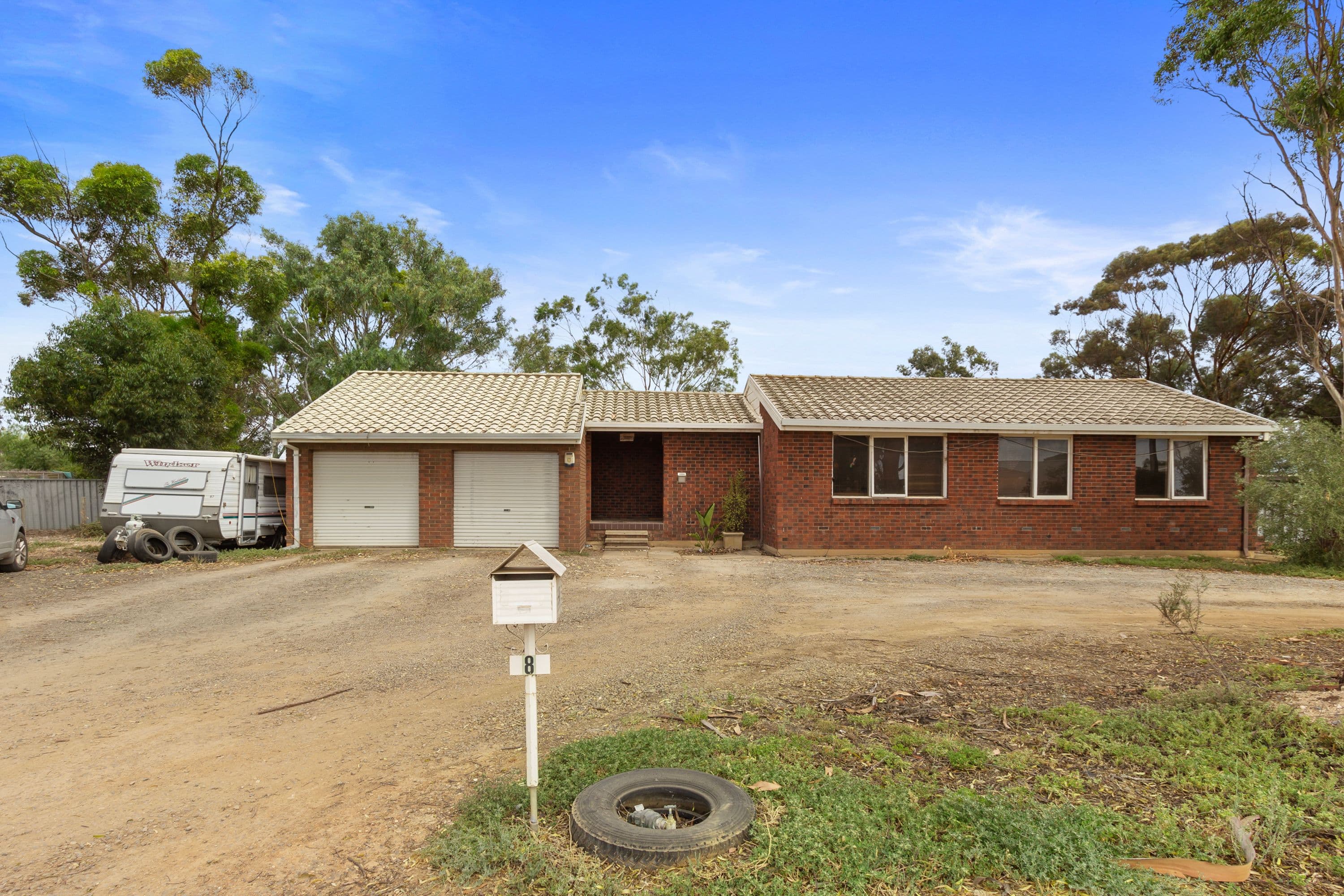 8 Dawkins Road, Two Wells SA 5501, Two Wells - Thumbnail 2