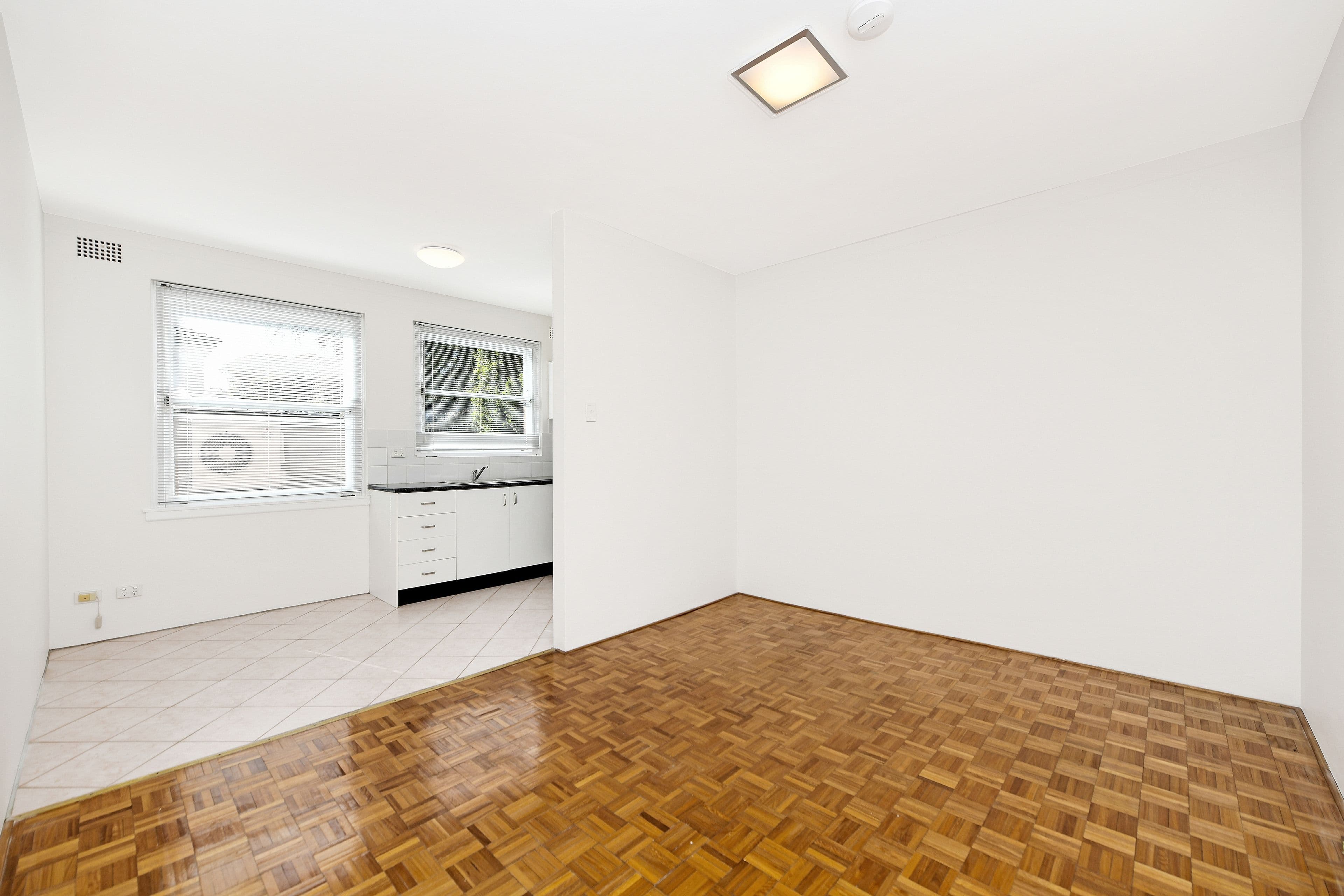 33 Henry Street, Randwick NSW 2031, Randwick - Thumbnail 2
