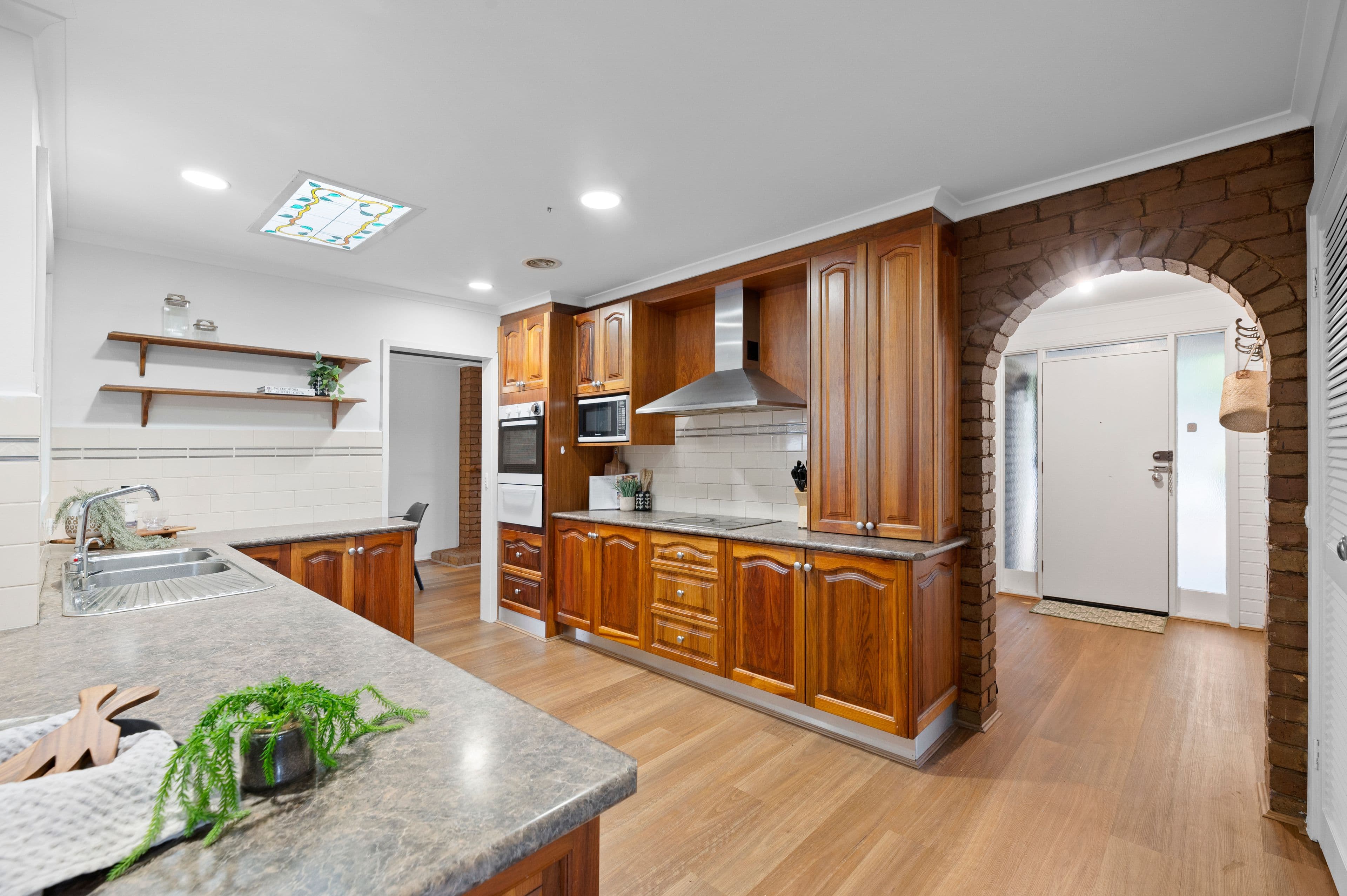 10 Richborough Grove, Ferntree Gully VIC 3156, Ferntree Gully - Thumbnail 5