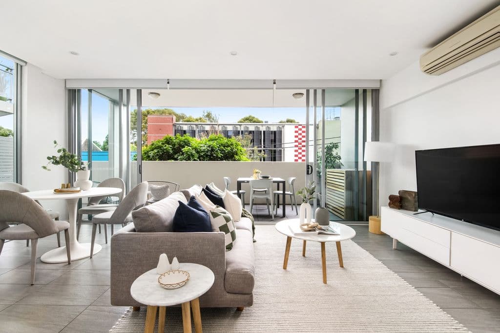 4/27-41 Wyndham Street, Alexandria - Image 1