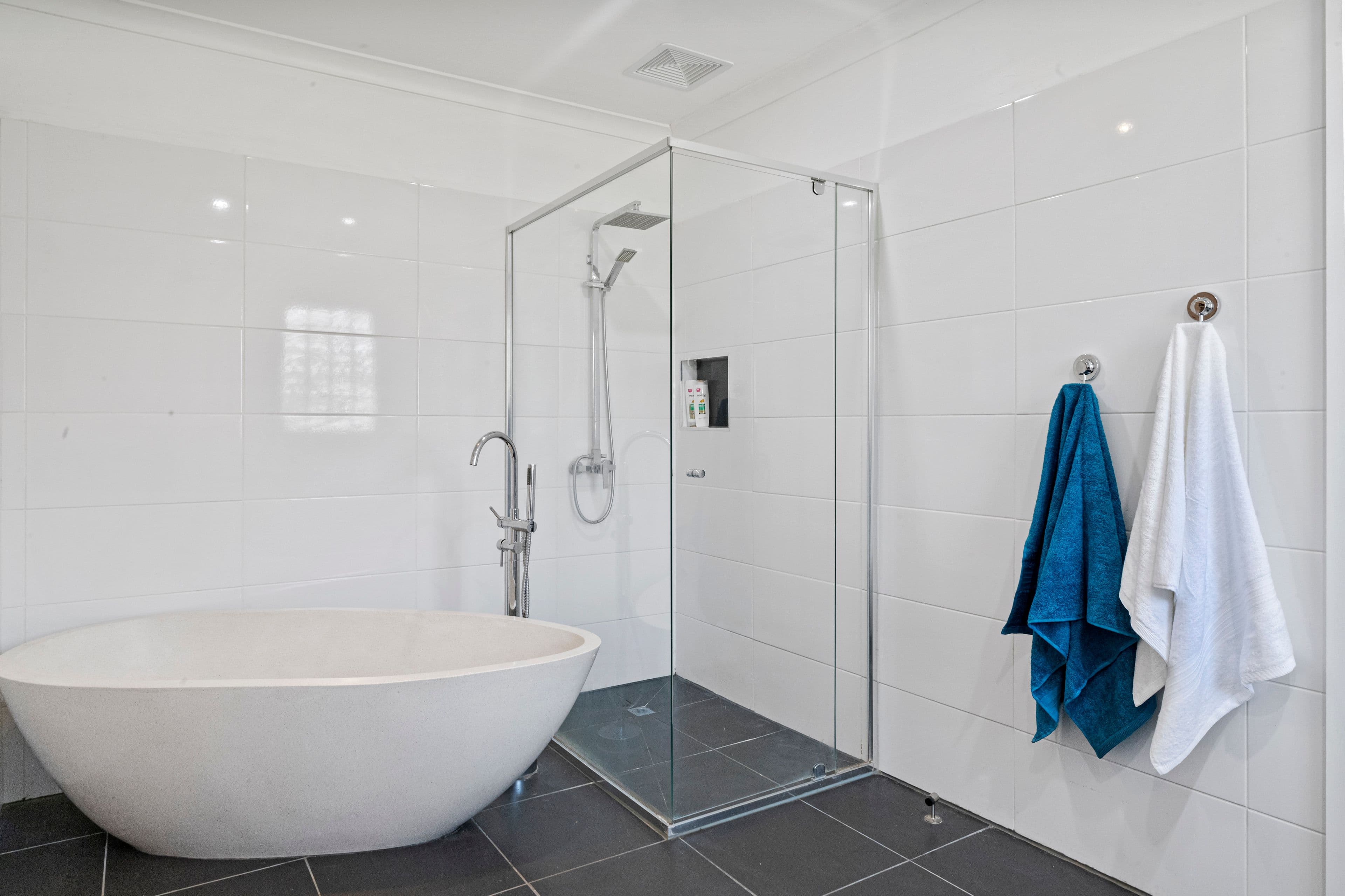 62 Kirkland Avenue, Euroa VIC 3666, Euroa - Thumbnail 8