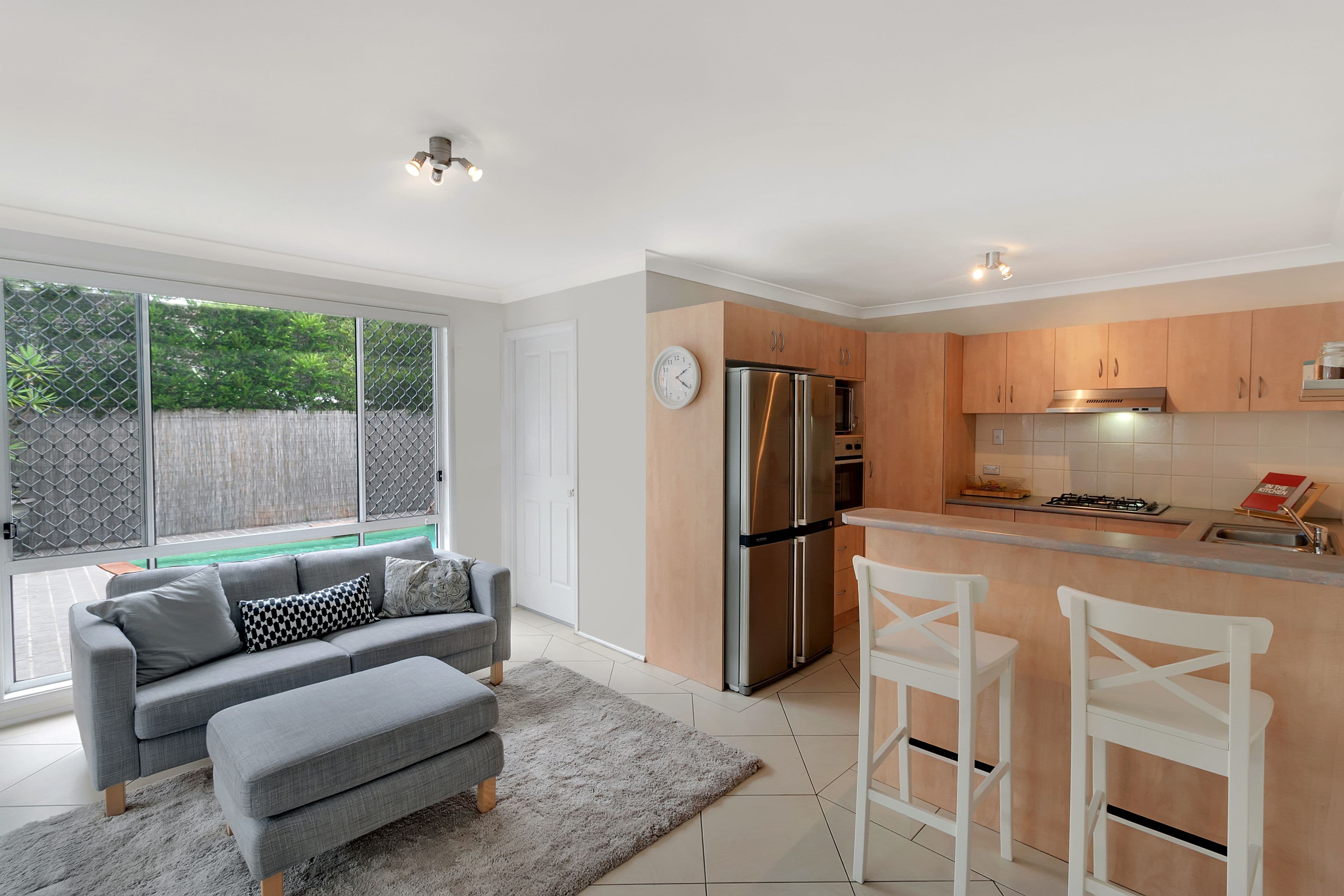6 Drysdale Crescent, Plumpton - Thumbnail 3