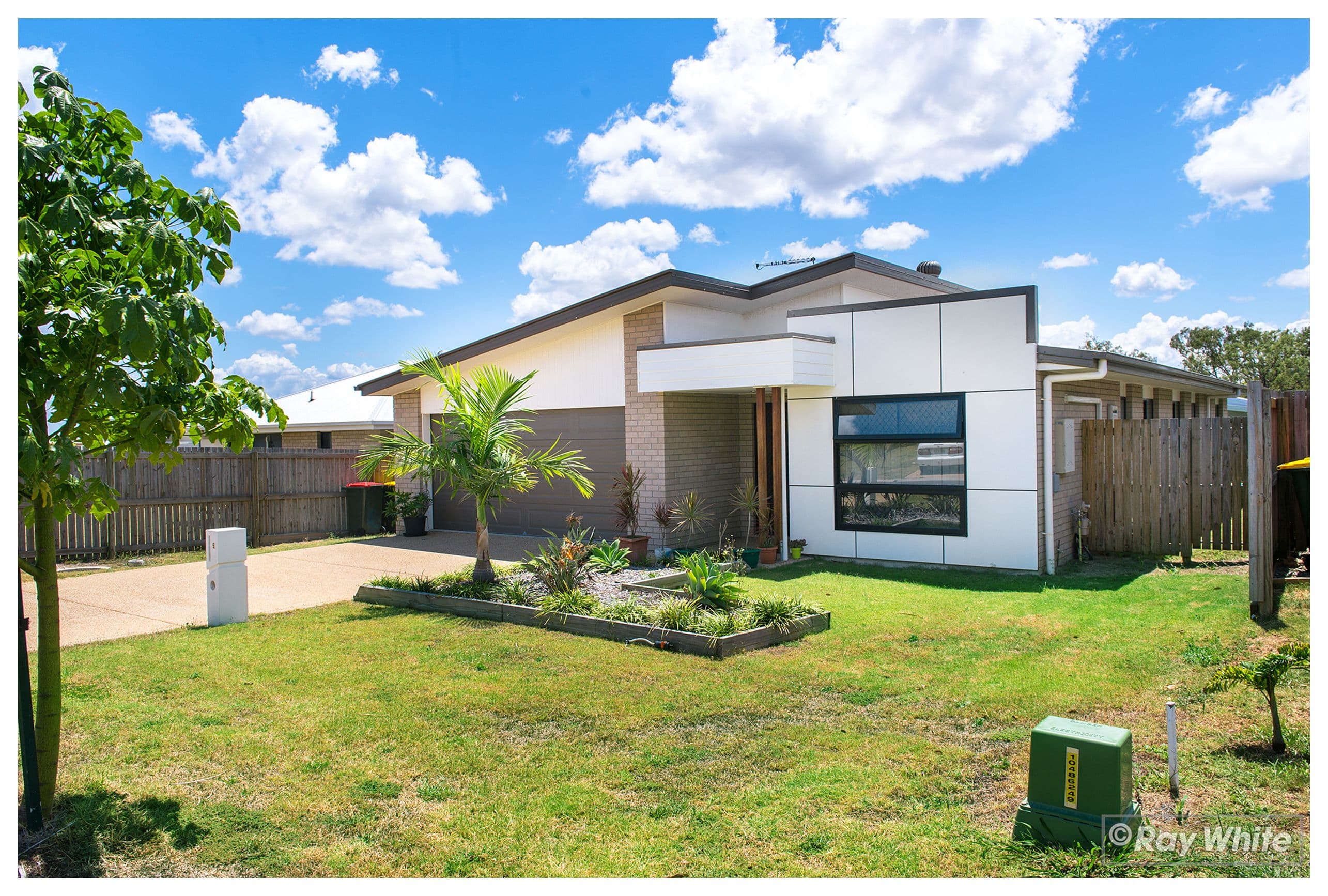 5 Diploma Street, Norman Gardens QLD 4701, Norman Gardens - Image 1