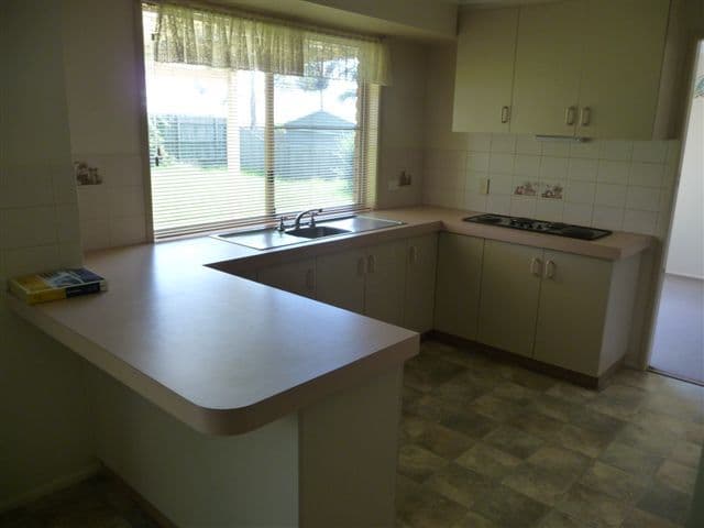 13 Fern Drive, KEARNEYS SPRING QLD 4350, Kearneys Spring - Thumbnail 2