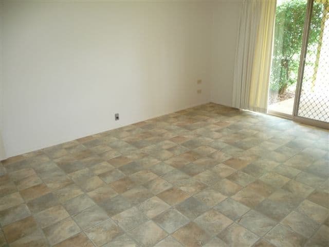 13 Fern Drive, KEARNEYS SPRING QLD 4350, Kearneys Spring - Thumbnail 6