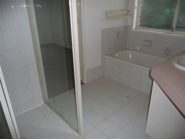 13 Fern Drive, KEARNEYS SPRING QLD 4350, Kearneys Spring - Thumbnail 7