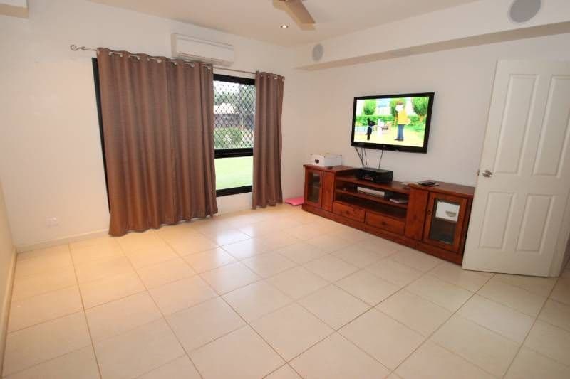 9 DeJulia Court, KATHERINE NT 0850, Katherine East - Thumbnail 3