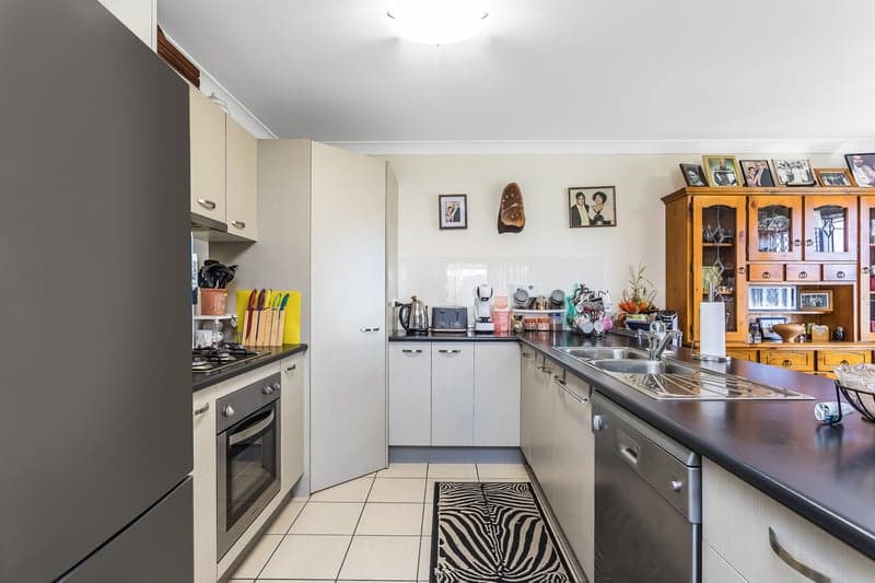 38 Balstrup Road, Kallangur - Thumbnail 2