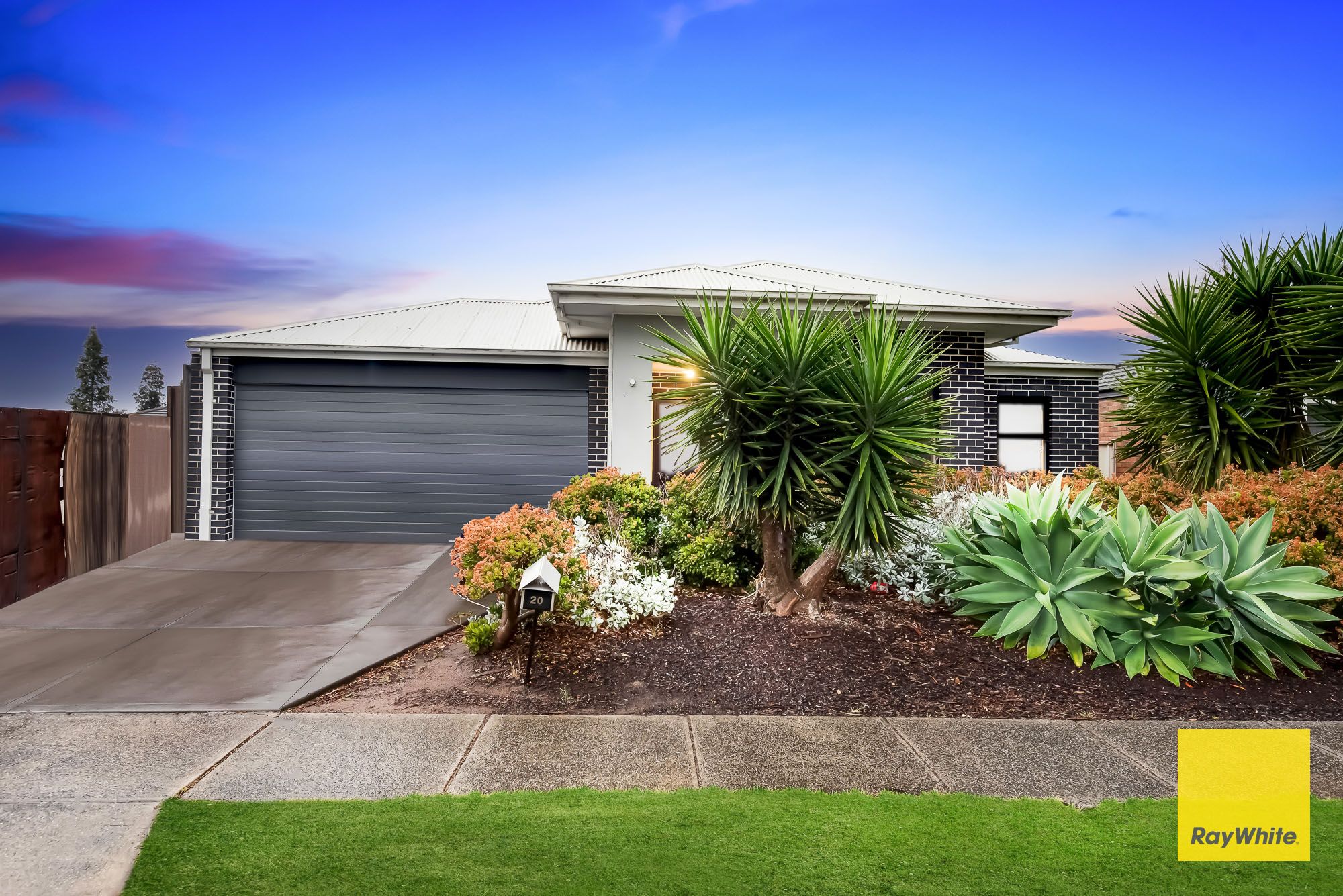 20 Locksley Drive, Truganina VIC 3029, Truganina - Thumbnail 4