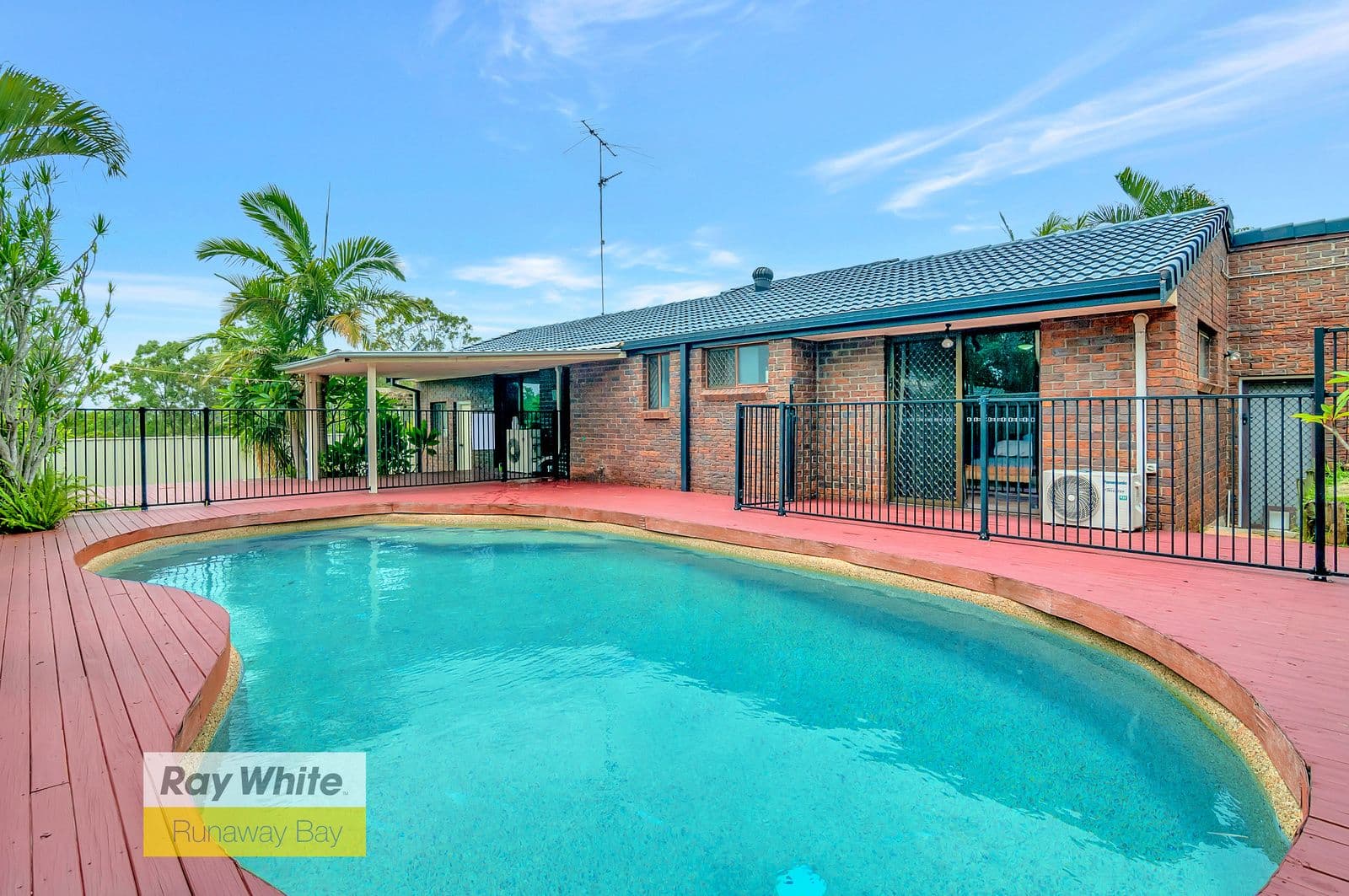 214 Discovery Drive, Helensvale QLD 4212, Helensvale - Thumbnail 2