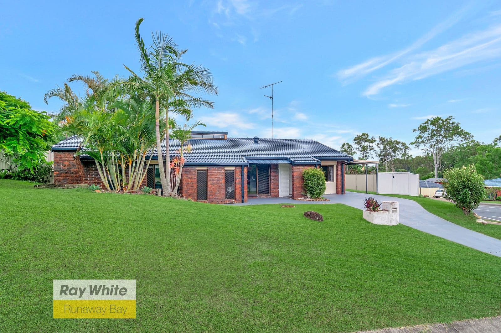 214 Discovery Drive, Helensvale QLD 4212, Helensvale - Thumbnail 3