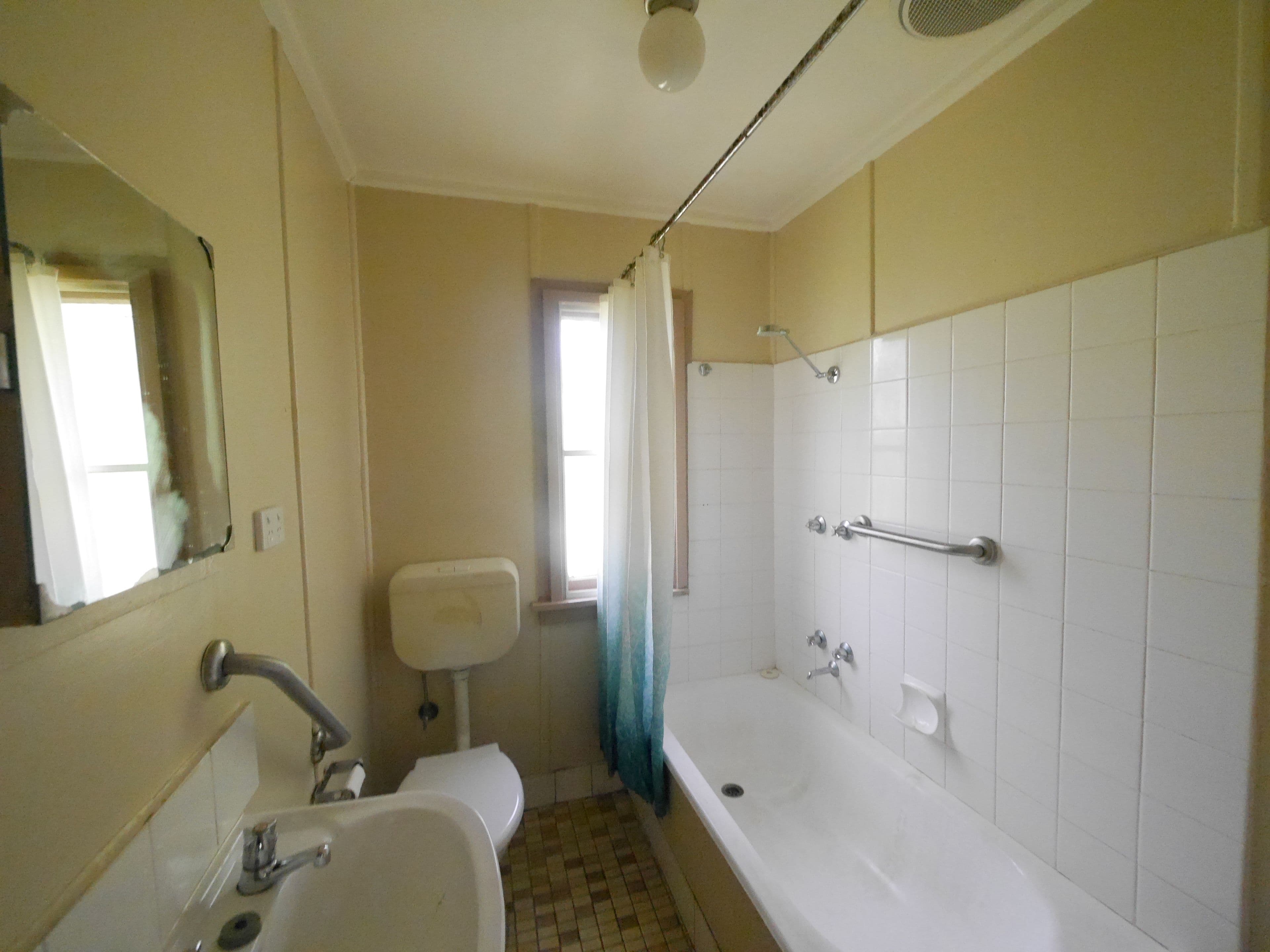 20 Logan Street, Cowra - Thumbnail 4