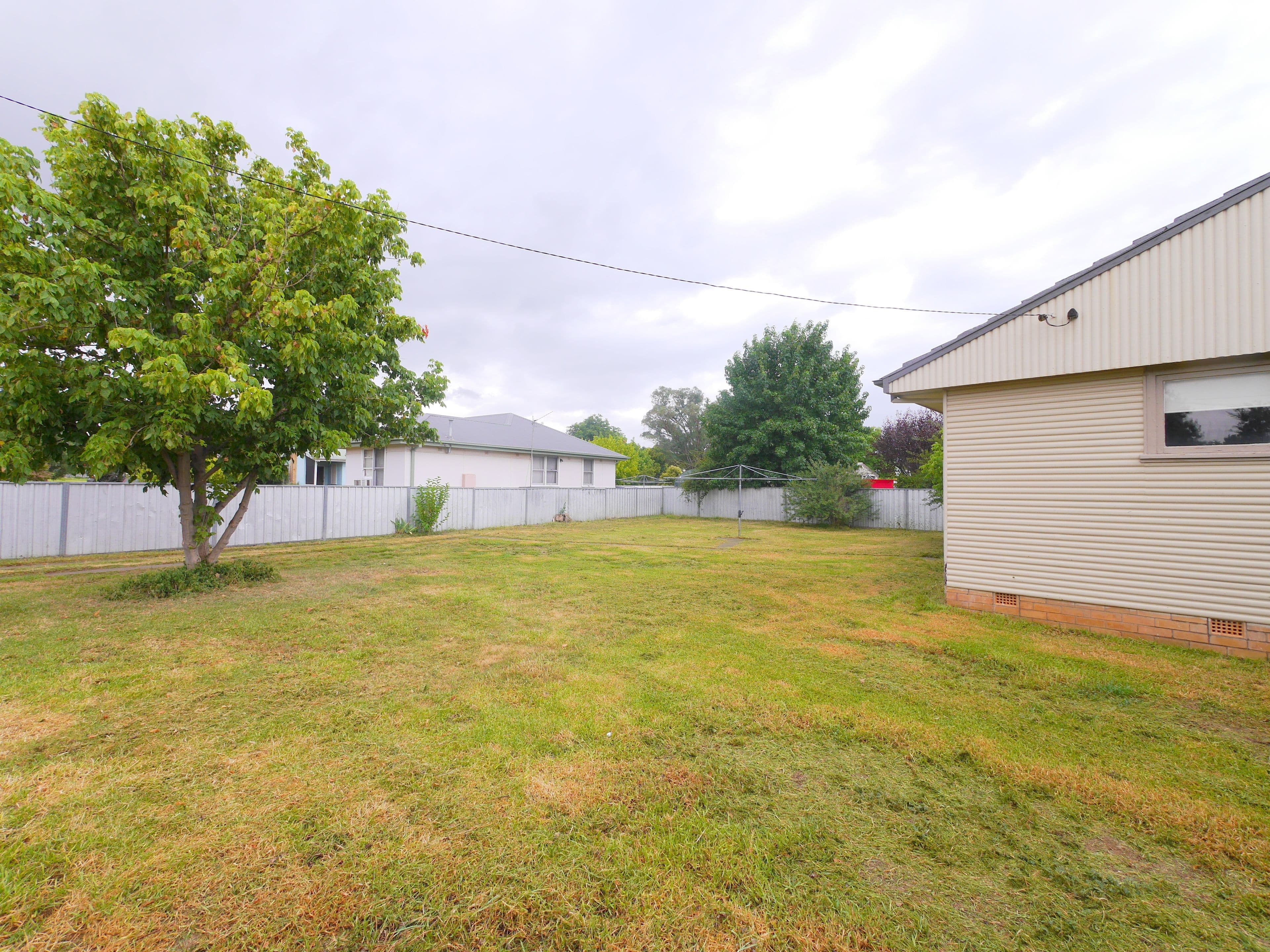 20 Logan Street, Cowra - Thumbnail 8