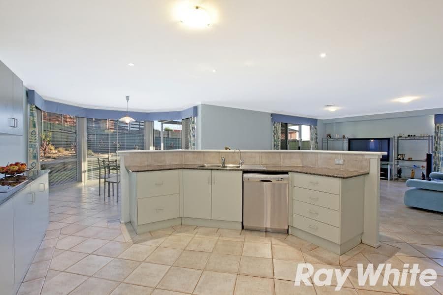 4 Parkview Way, ACACIA GARDENS NSW 2763, Acacia Gardens - Thumbnail 2