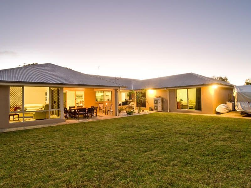 29 Ivadale Boulevard, LITTLE MOUNTAIN QLD 4551, Little Mountain - Thumbnail 2