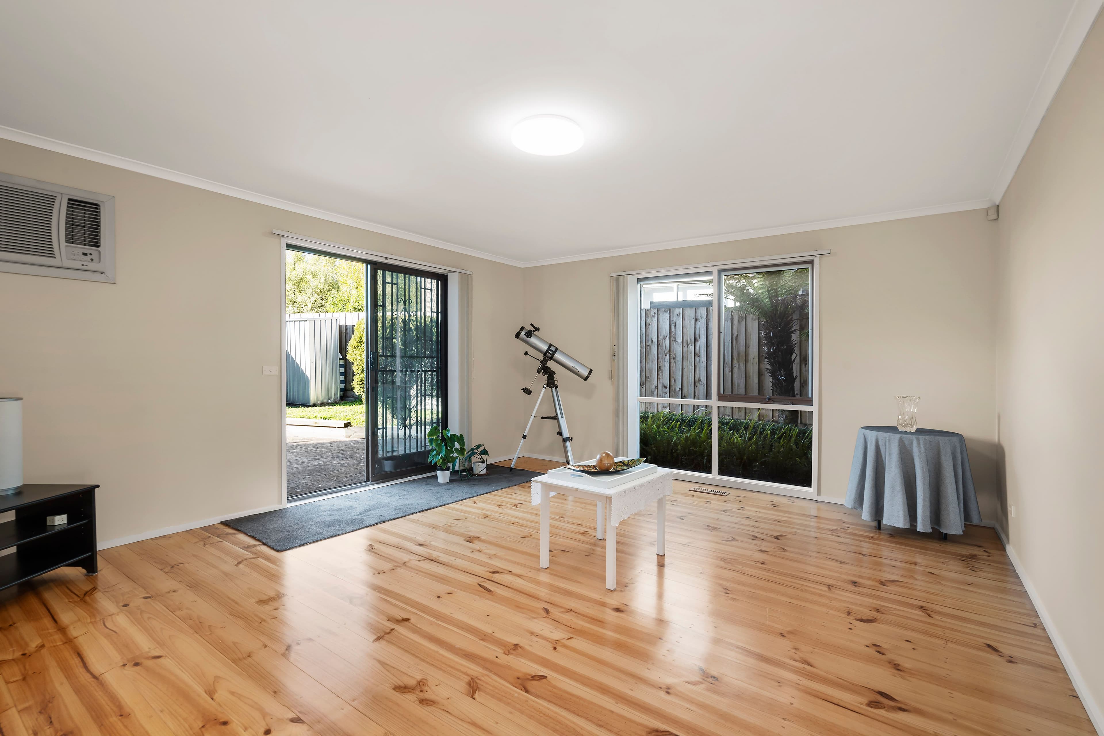 5 Clarendon Avenue, Oakleigh South VIC 3167, Oakleigh South - Thumbnail 3