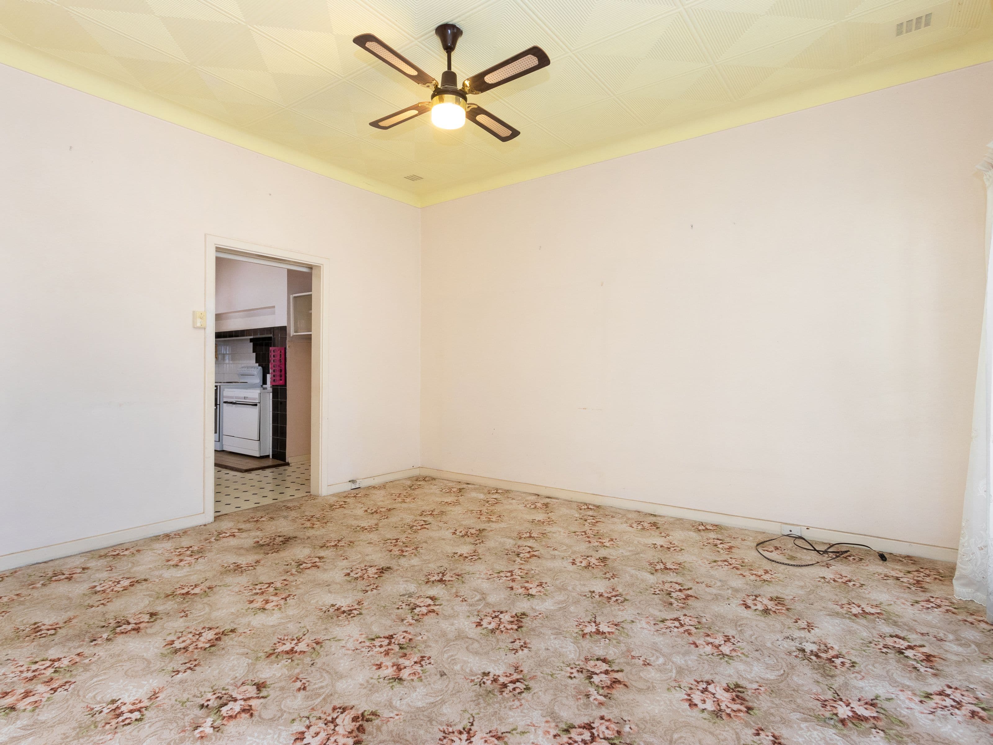 14 Mallard Way, Cannington WA 6107, Cannington - Thumbnail 6