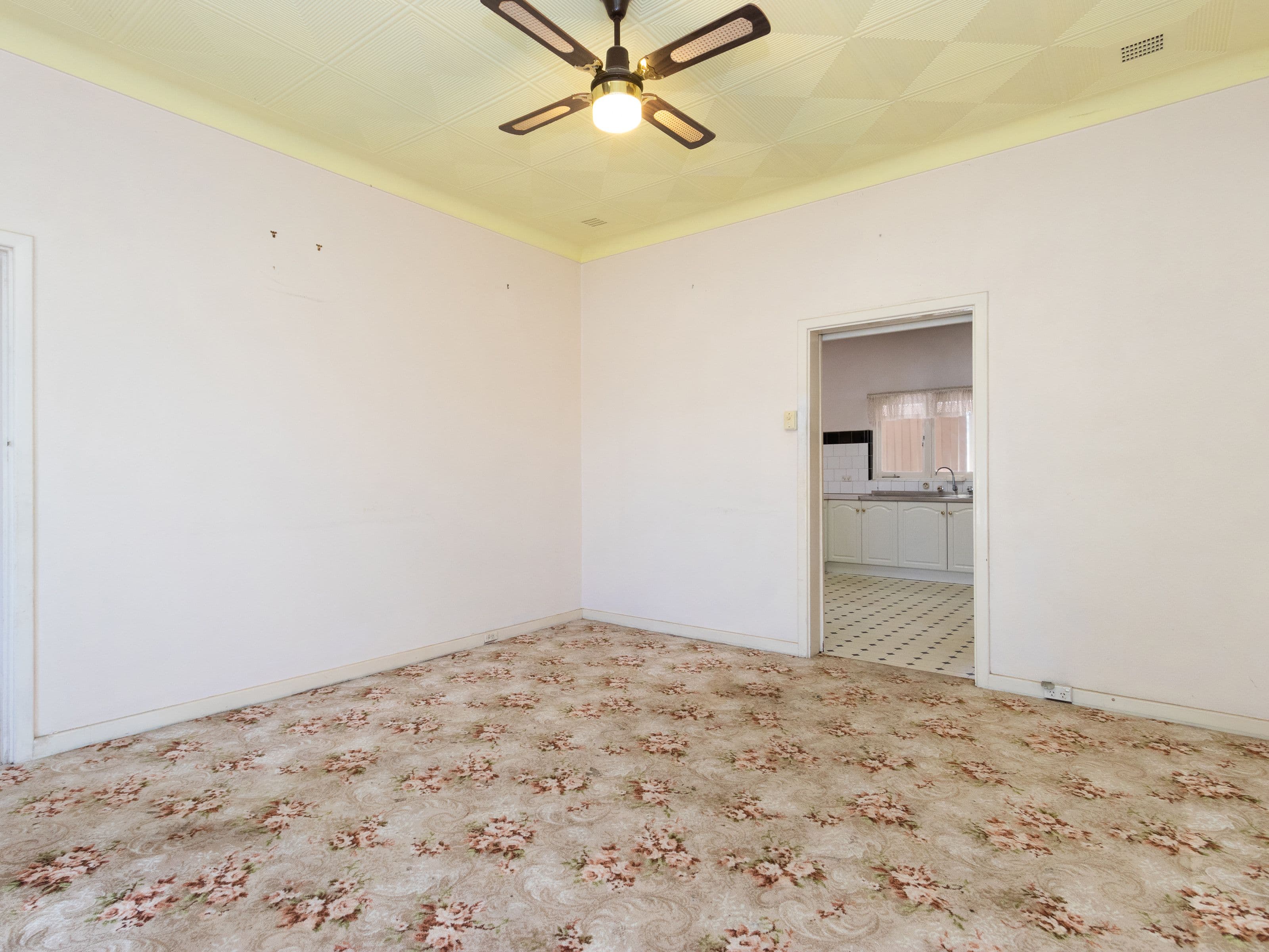 14 Mallard Way, Cannington WA 6107, Cannington - Thumbnail 8