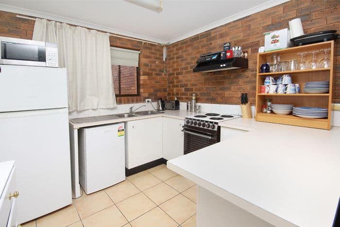 4 'Villa Maris' 16 Pangarinda Place, MOOLOOLABA QLD 4557, Mooloolaba - Thumbnail 3