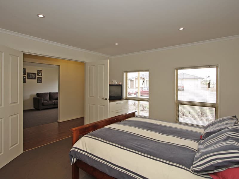 4 Aquamarine Avenue, Aldinga Beach - Thumbnail 5