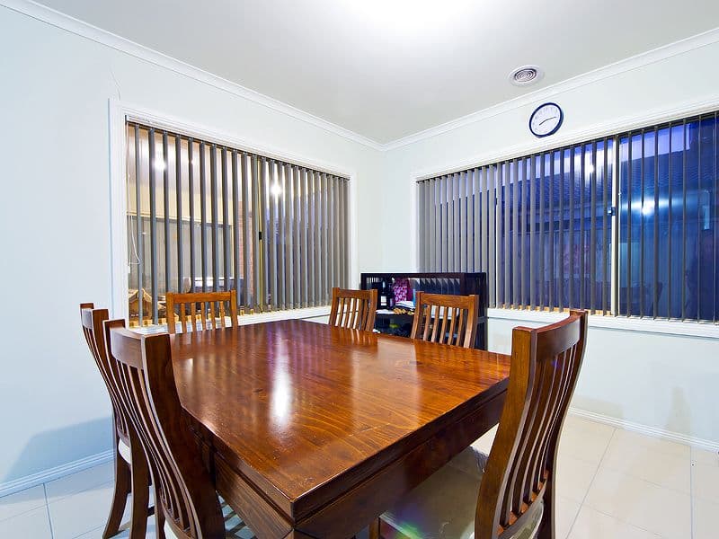 8 Spoonbill Close, WILLIAMS LANDING VIC 3027, Williams Landing - Thumbnail 8