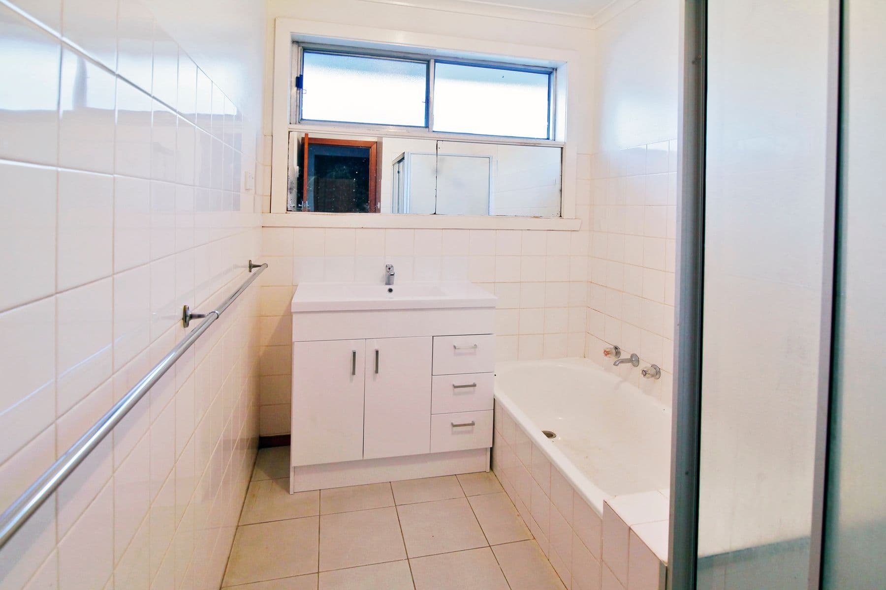 27 Atami Crescent, Corio VIC 3214, Corio - Thumbnail 8