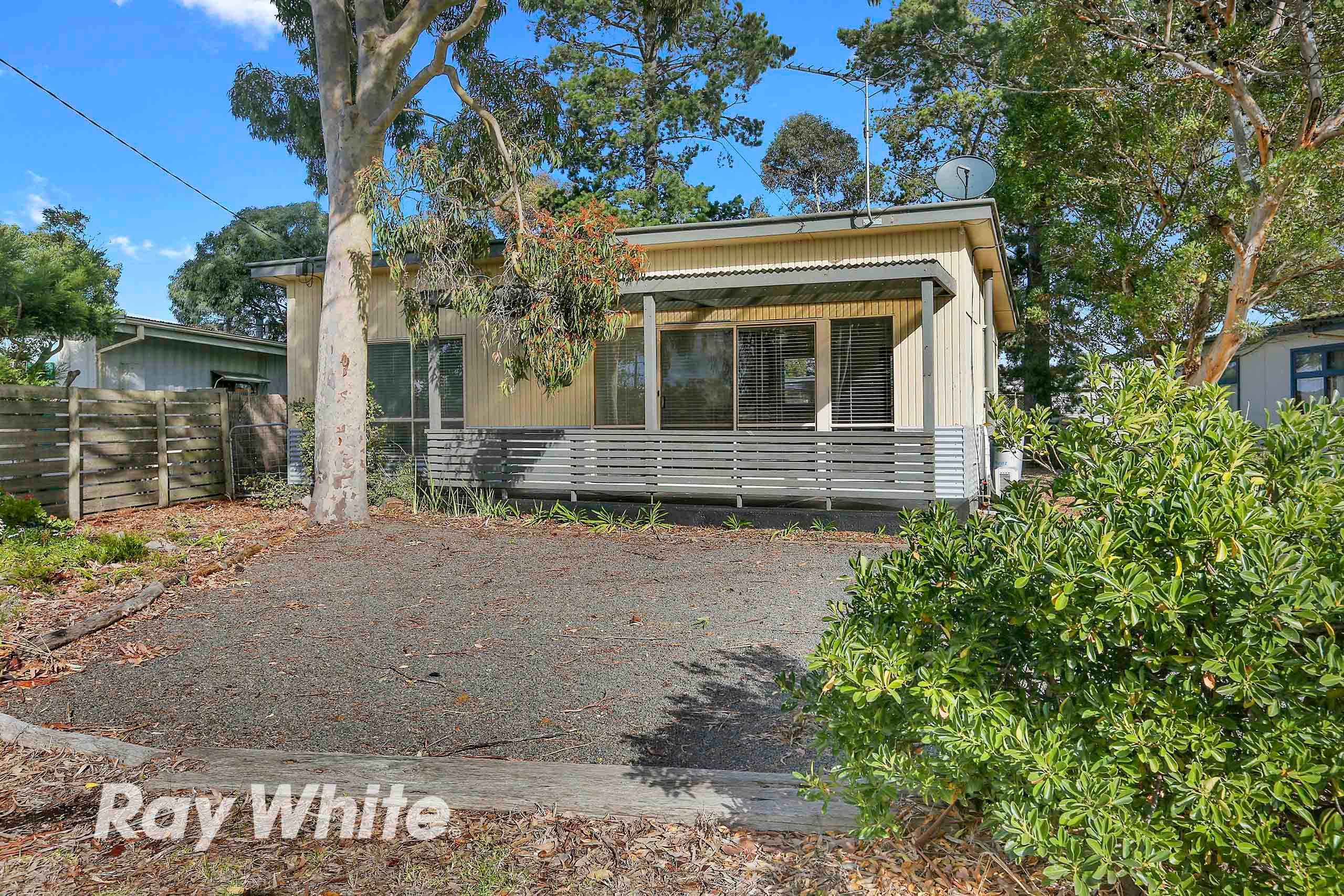 4 Warner Street, Indented Head VIC 3223, Indented Head - Image 1