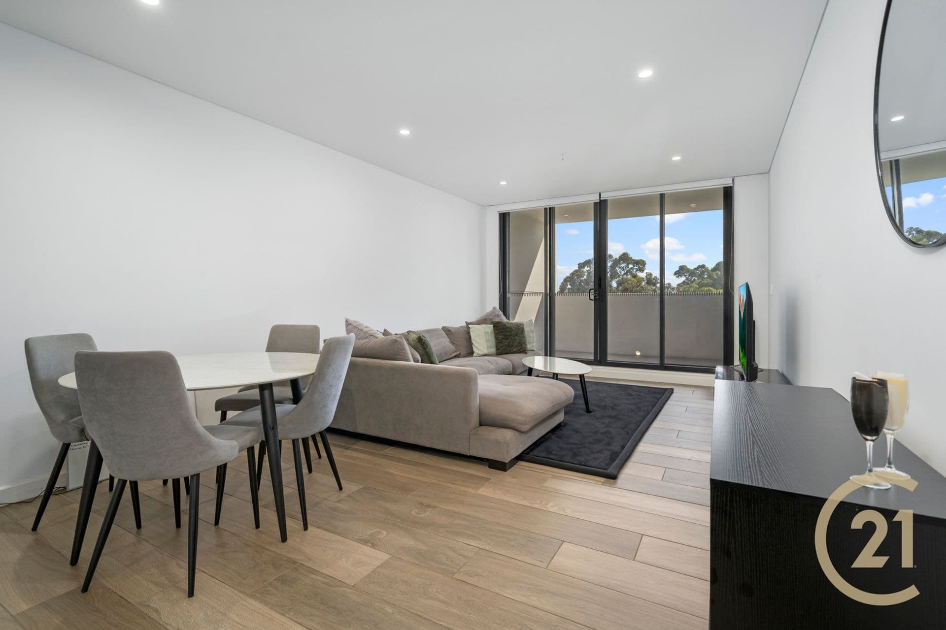 201/4 Hoxton Park Road, Liverpool, NSW, 2170, Liverpool - Thumbnail 2