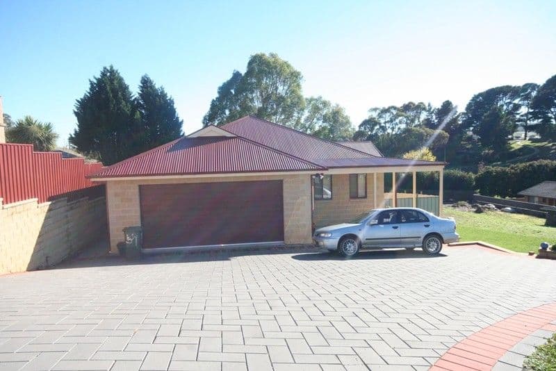 37 Oberon Street, OBERON NSW 2787, Oberon - Thumbnail 2
