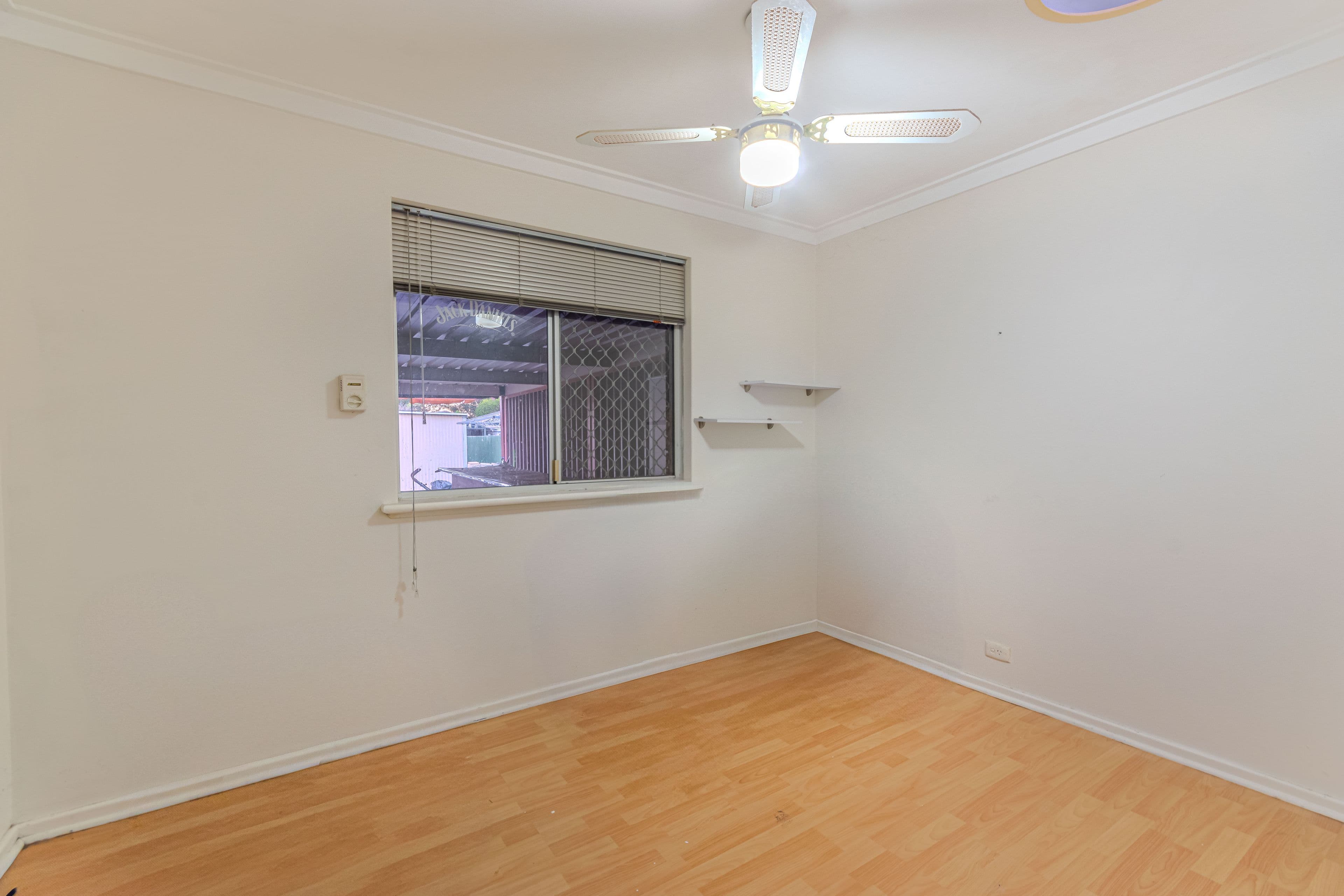 12 Hibiscus Road, Maddington WA 6109, Maddington - Thumbnail 6