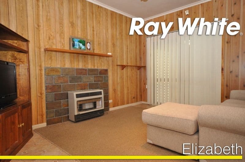 34 Chaddenwick Road, Elizabeth Vale SA 5112, Elizabeth Vale - Thumbnail 2