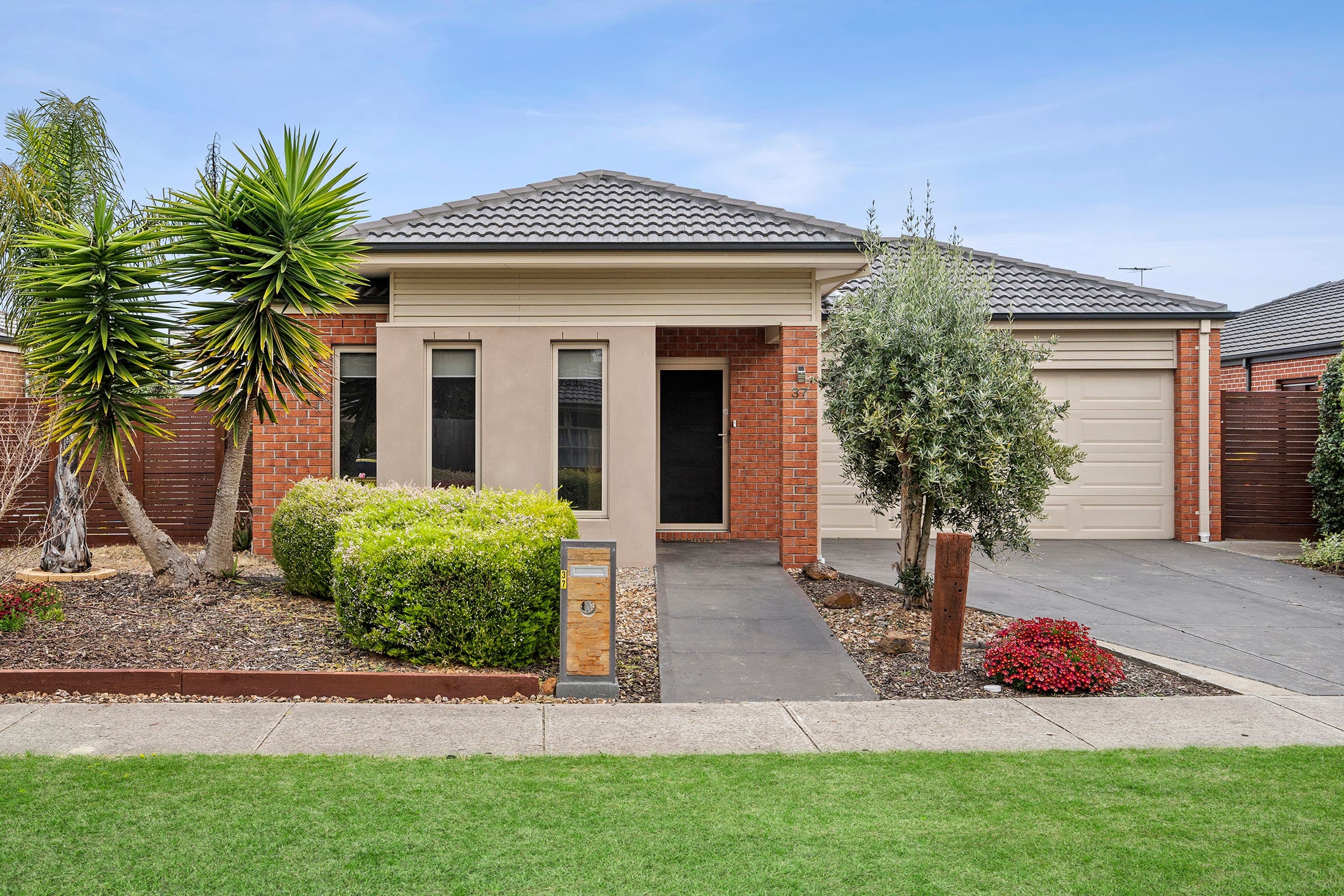 37 Grand Lakes Way, Lara VIC 3212, Lara - Image 1