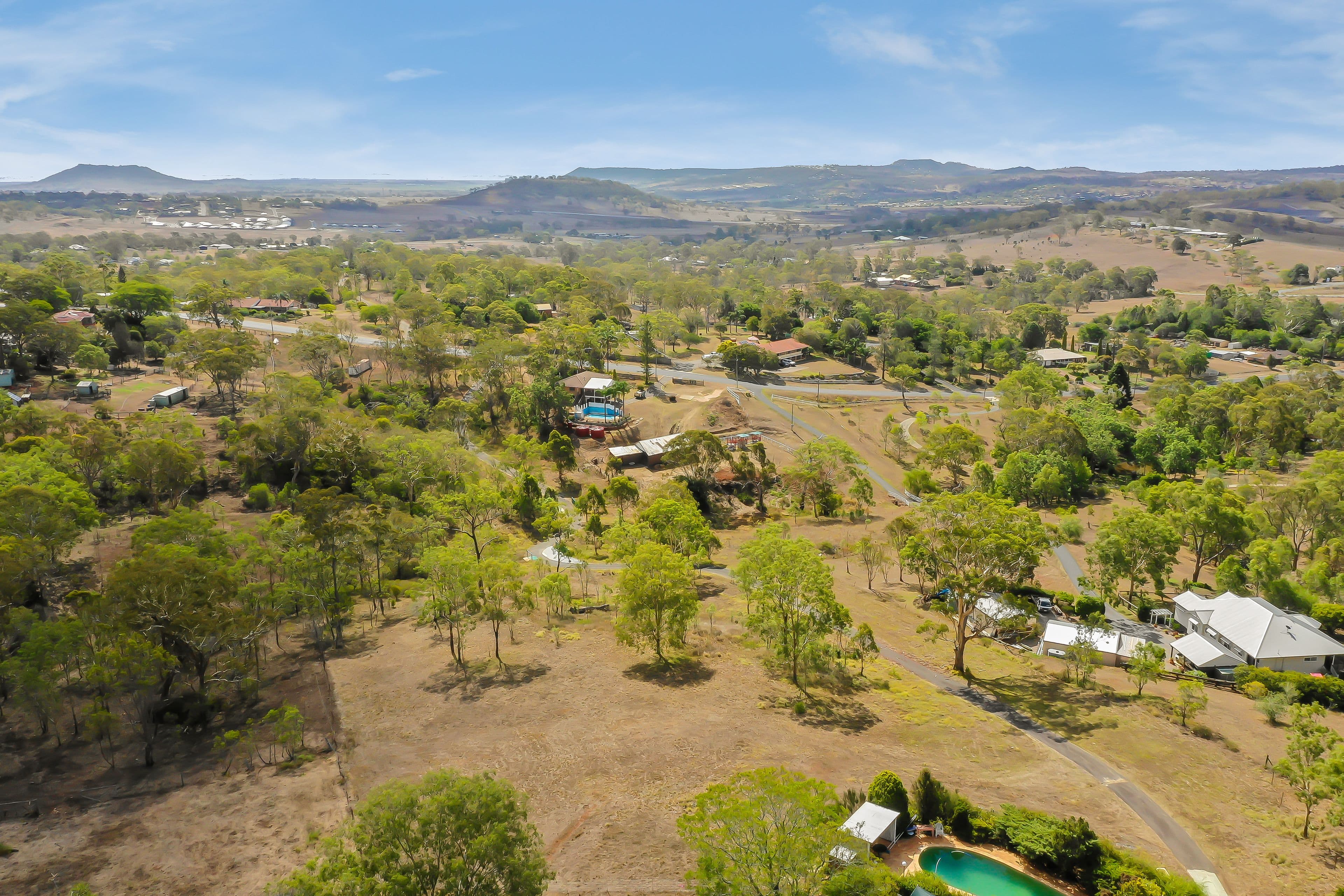 106 Greenwattle Street, Cranley QLD 4350, Cranley - Thumbnail 3