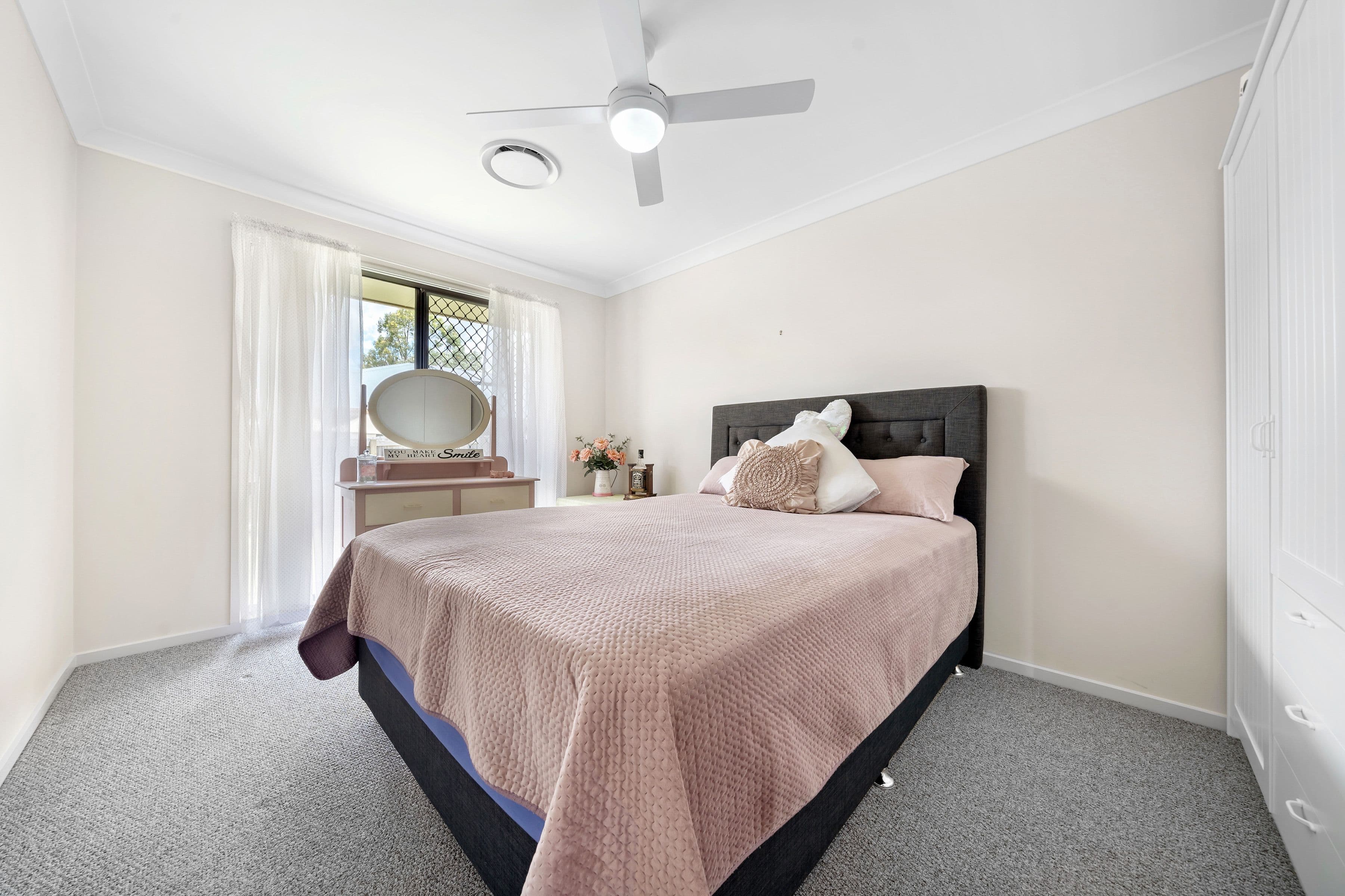 4-6 Creekside Crescent, FLAGSTONE QLD 4280, Flagstone - Thumbnail 4
