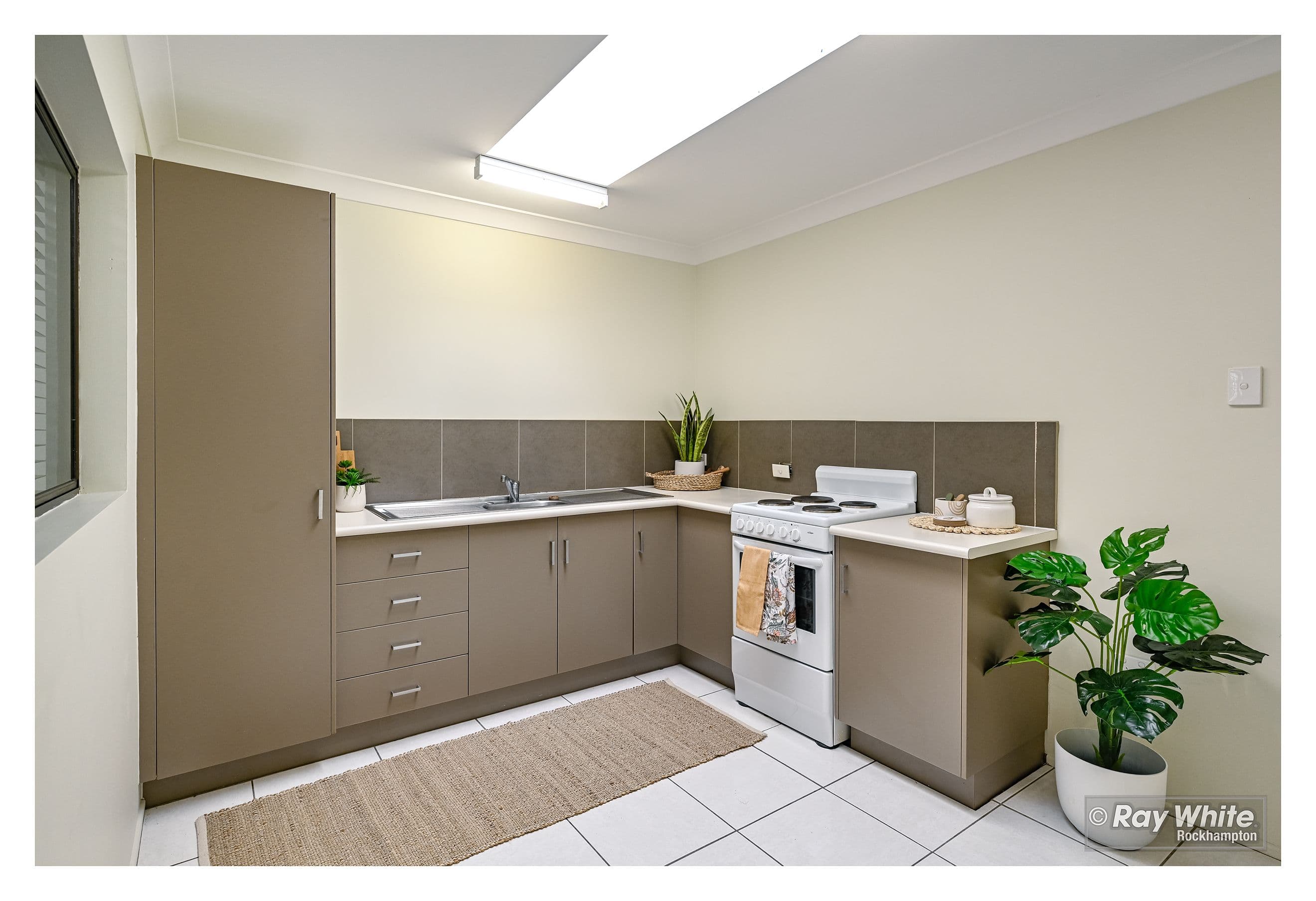 40 Geaney Street, Norman Gardens QLD 4701, Norman Gardens - Thumbnail 3