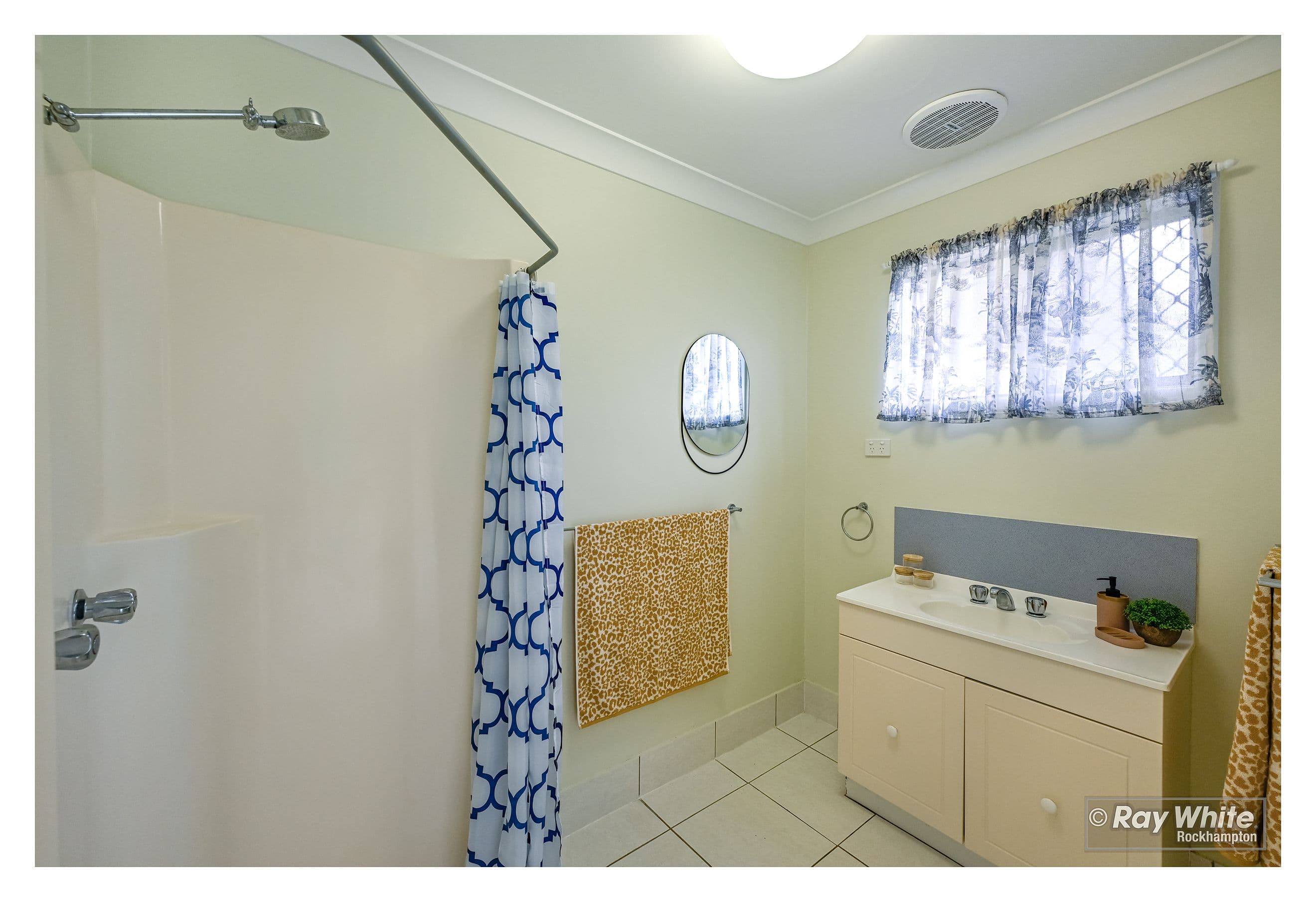 40 Geaney Street, Norman Gardens QLD 4701, Norman Gardens - Thumbnail 4