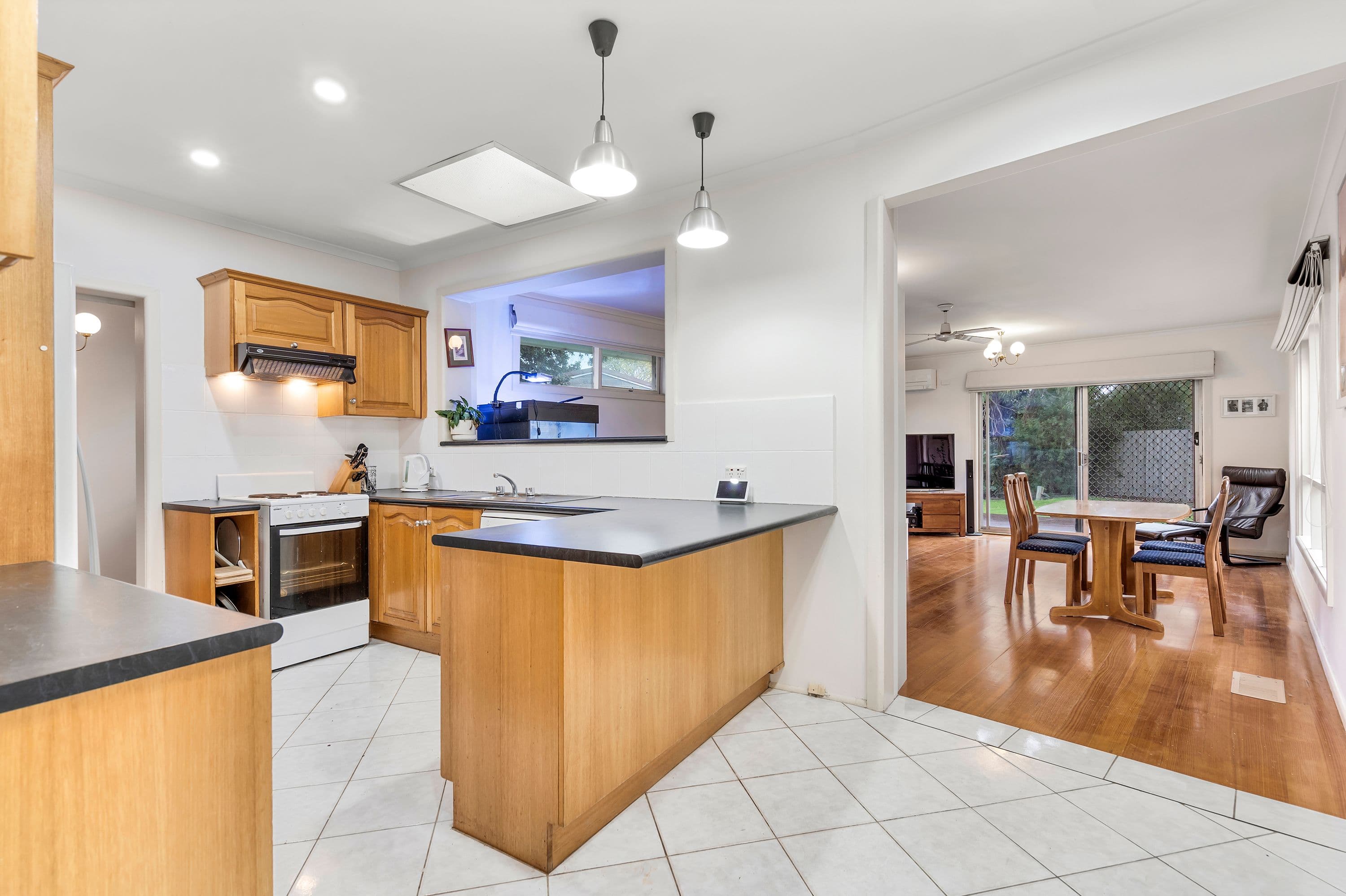 4 Ellery Court, Mulgrave VIC 3170, Mulgrave - Thumbnail 2