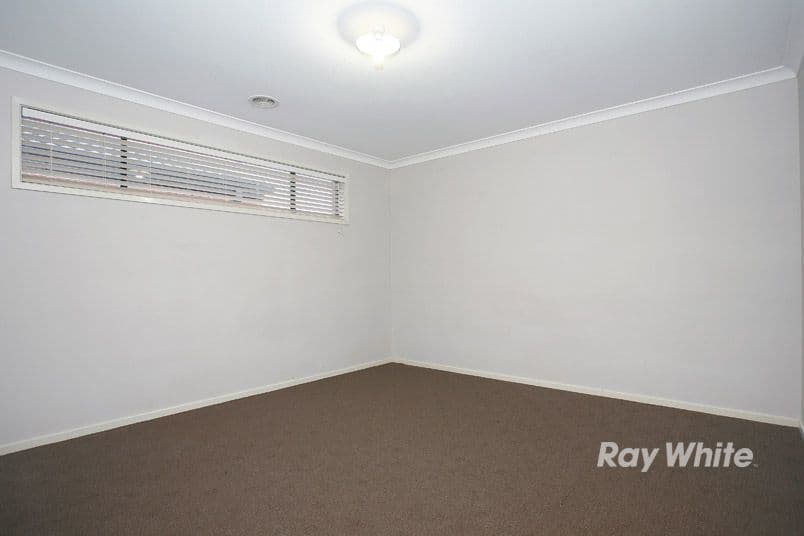 10 Camkerr Place, LYNDHURST VIC 3975, Lyndhurst - Thumbnail 8