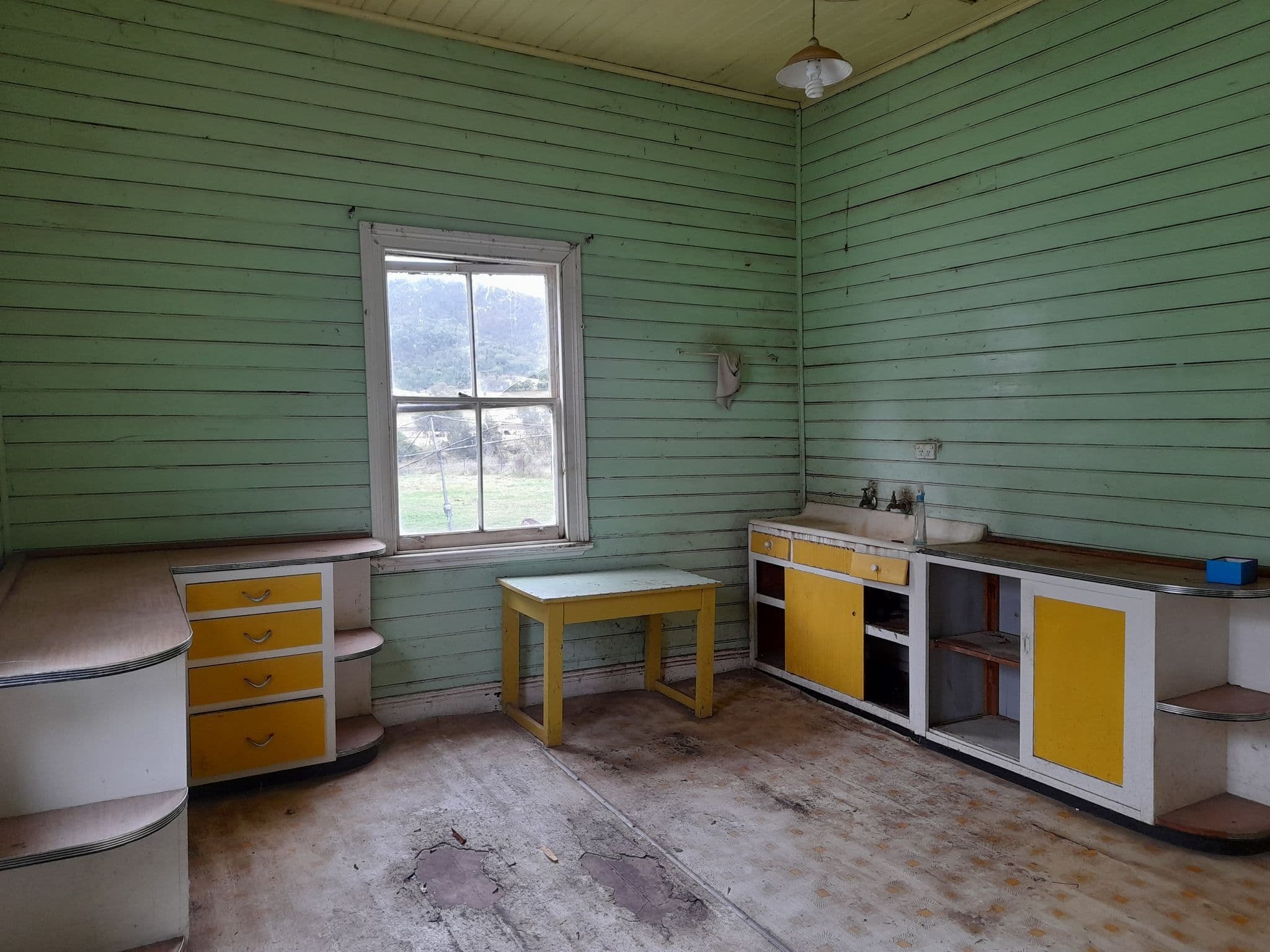 65 Maitland Street, Bingara NSW 2404, Bingara - Thumbnail 2
