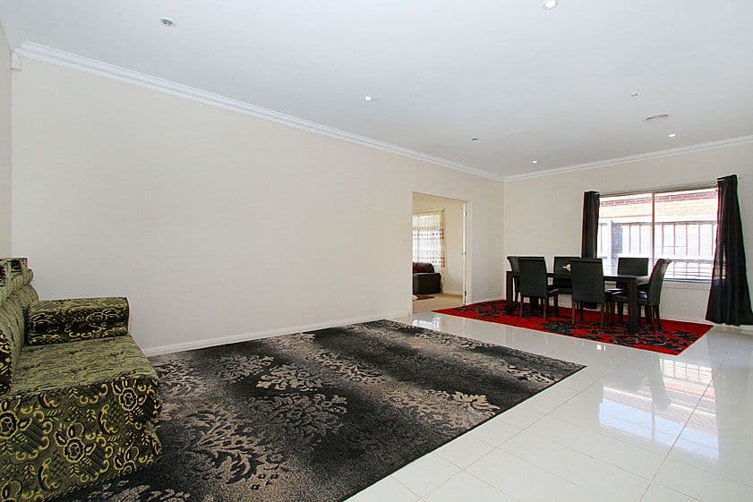 252 Harvest Home Road, WOLLERT VIC 3750, Wollert - Thumbnail 4